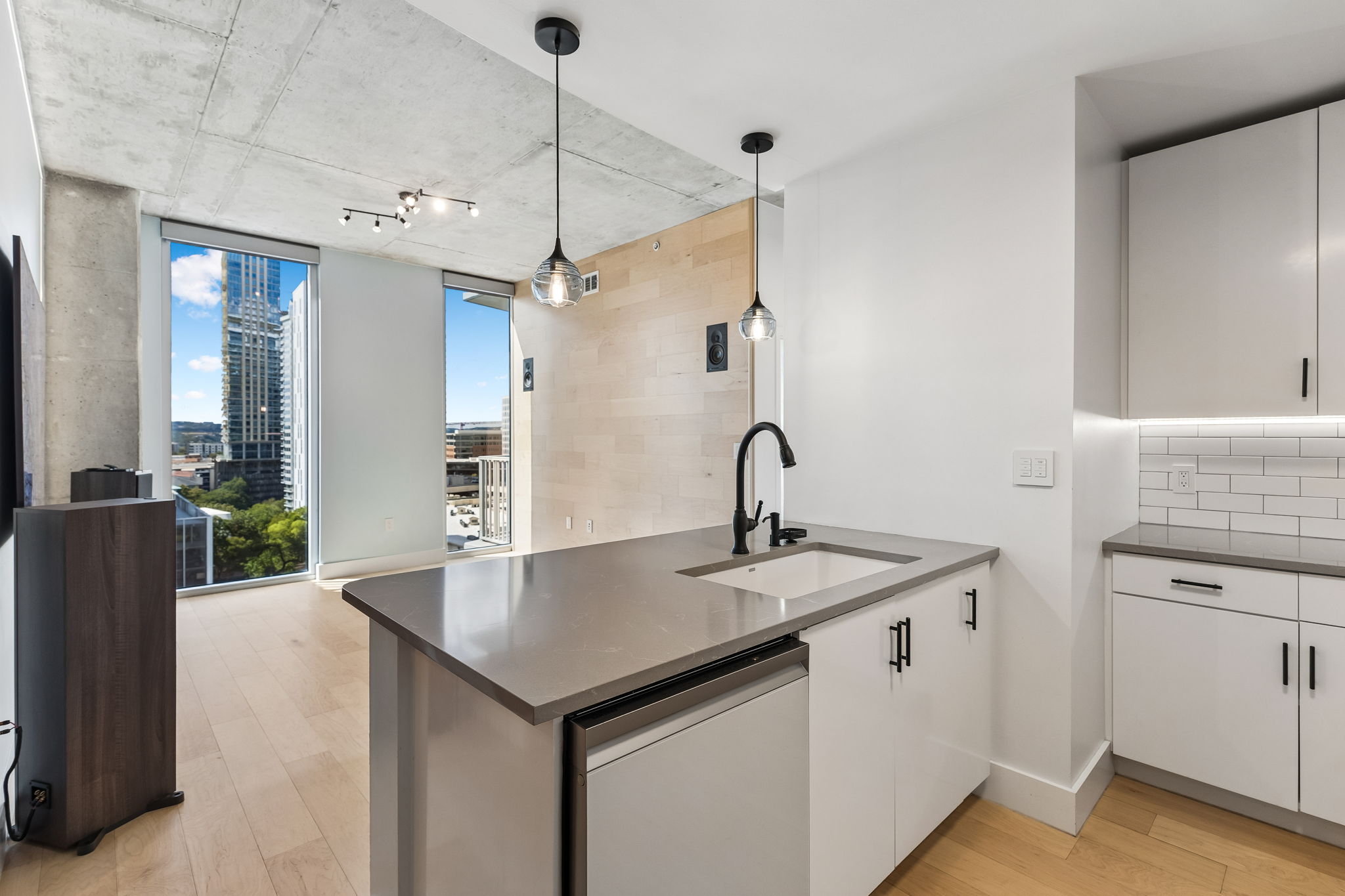 360 Nueces St 1114 — photo