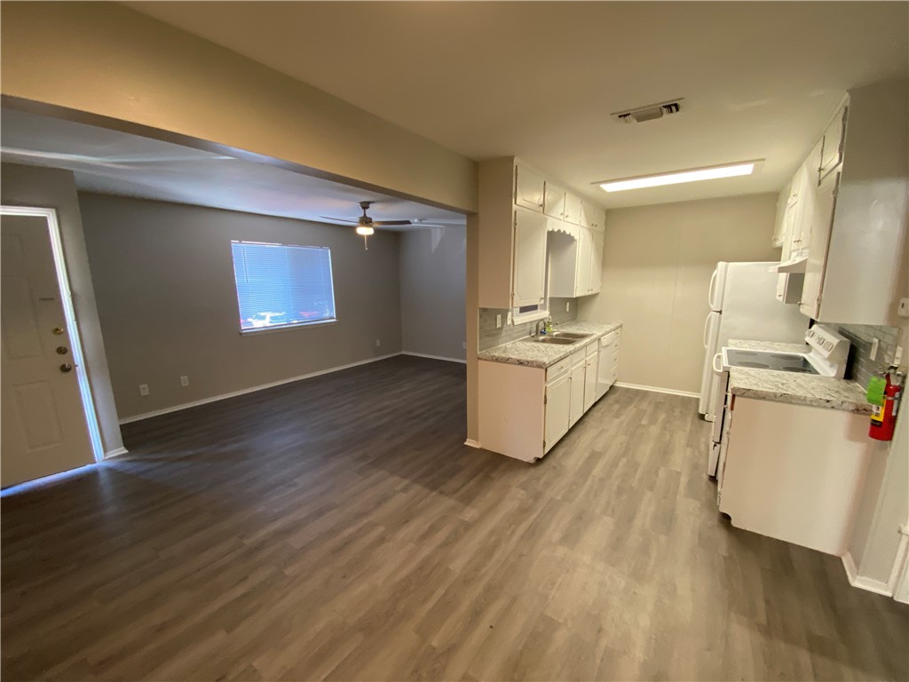 1053 Linde Ave 1053 — photo