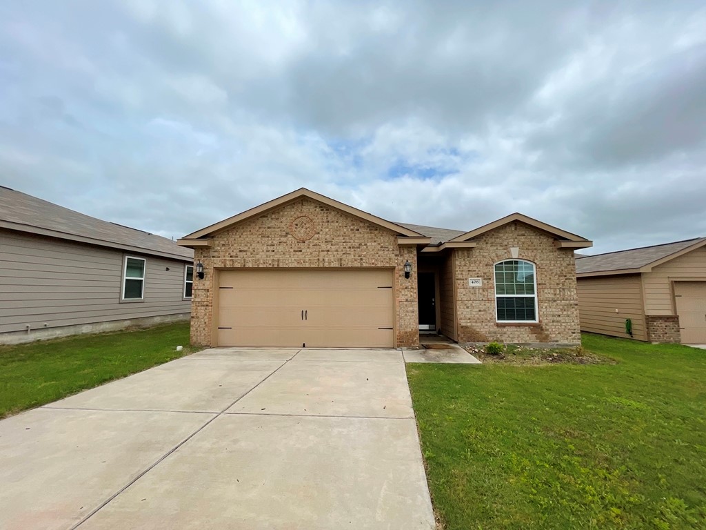 408 Farmer Ln — photo