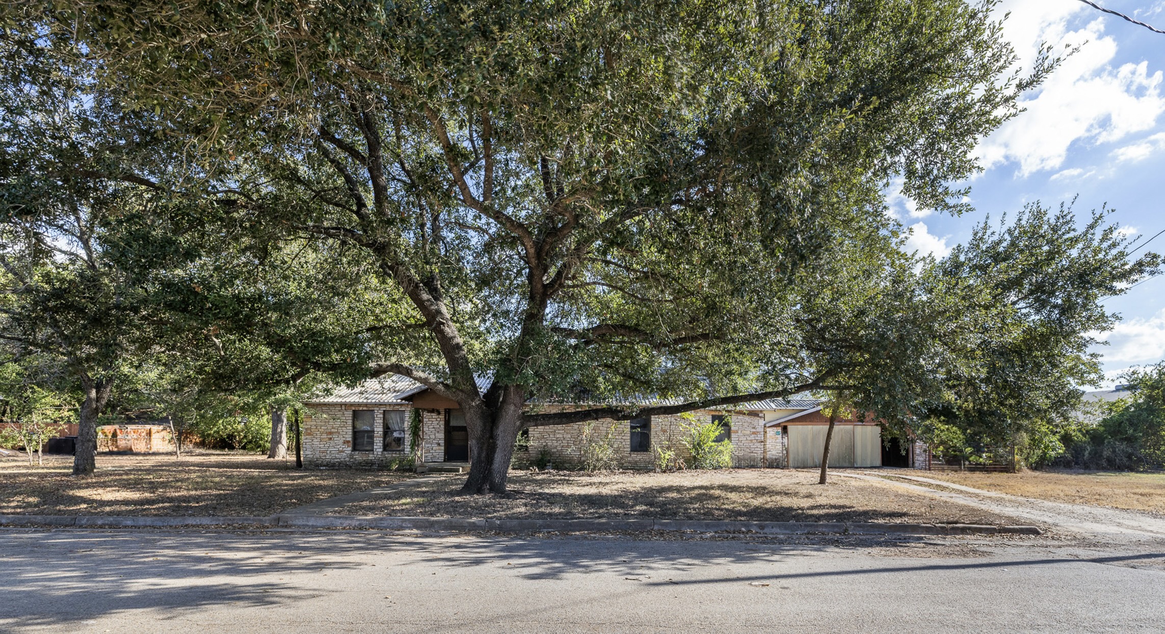 517 First Street — photo