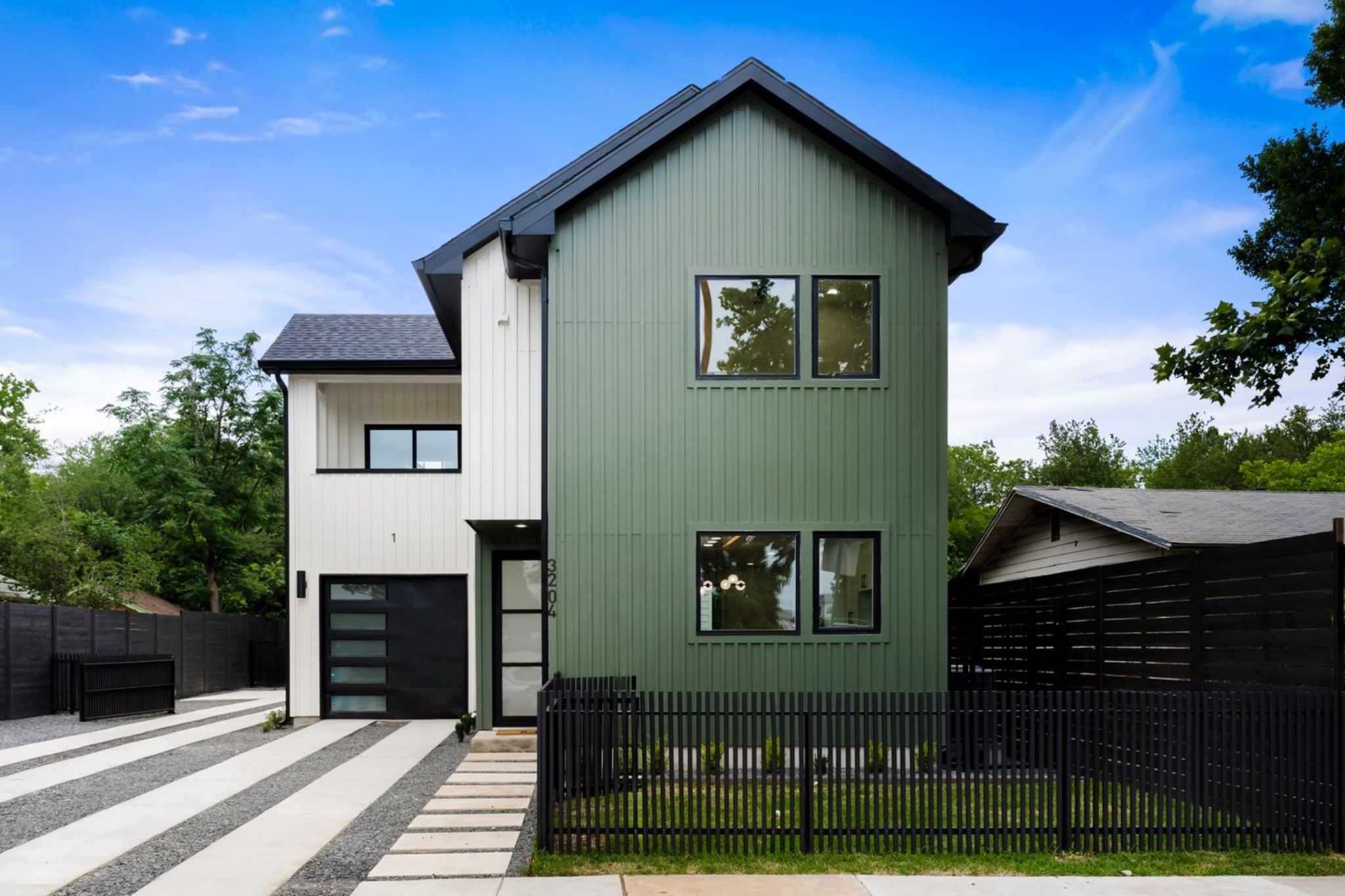 3204 Lyons Rd 1 — photo