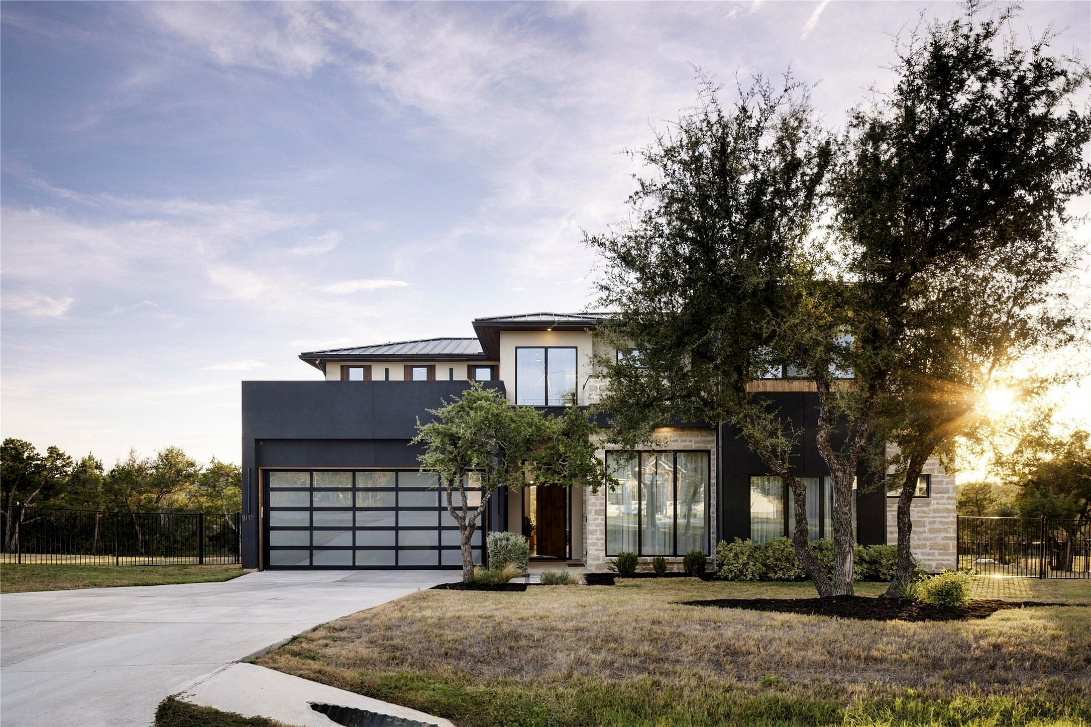8112 Kuhn Dr — photo
