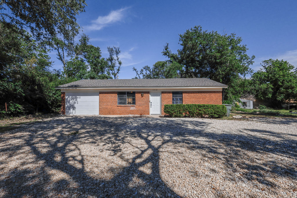 11719 Roselle St W — photo
