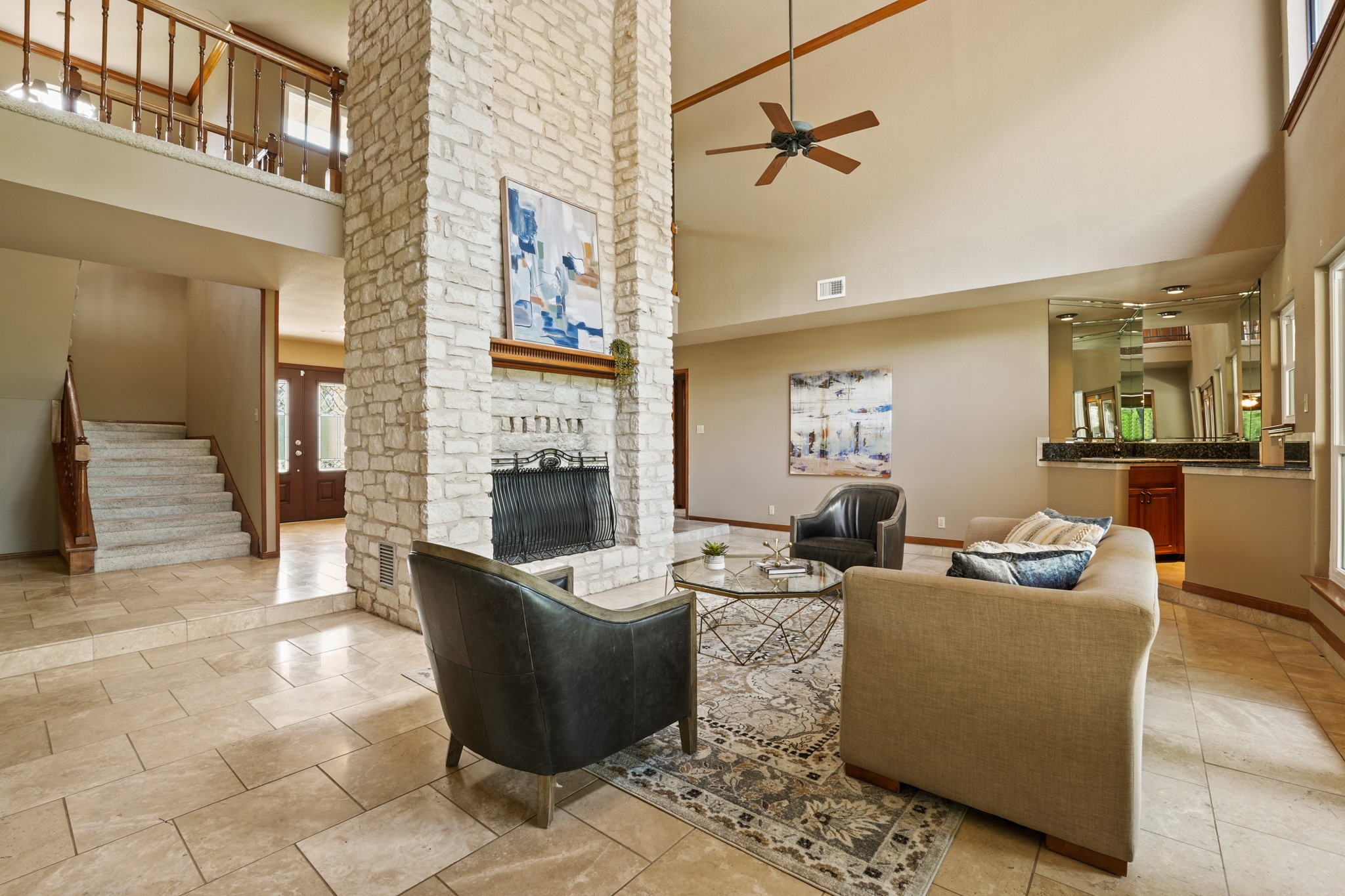 176 Logan Ranch Rd — photo