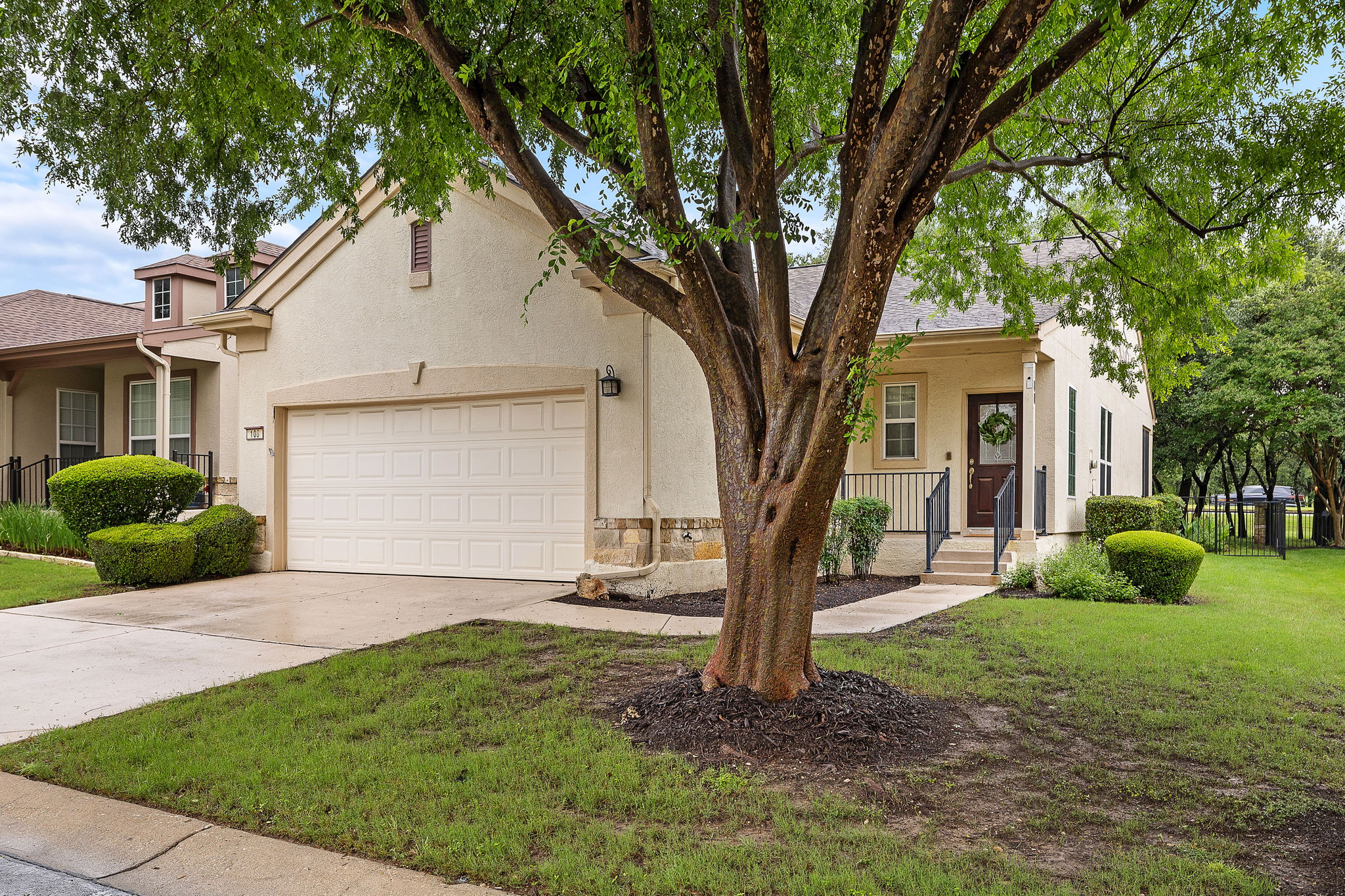 108 Farm Hill Dr — photo