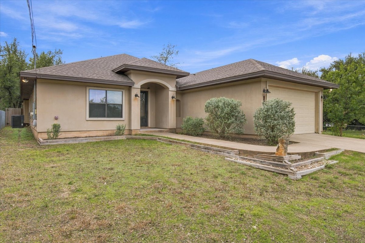 14813 Foy Dr — photo