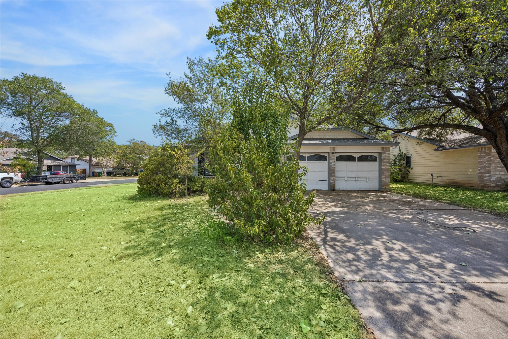 7701 Wakefield Dr — photo