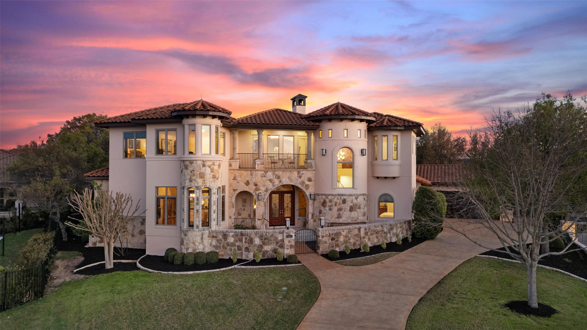 107 Caicos CV — photo