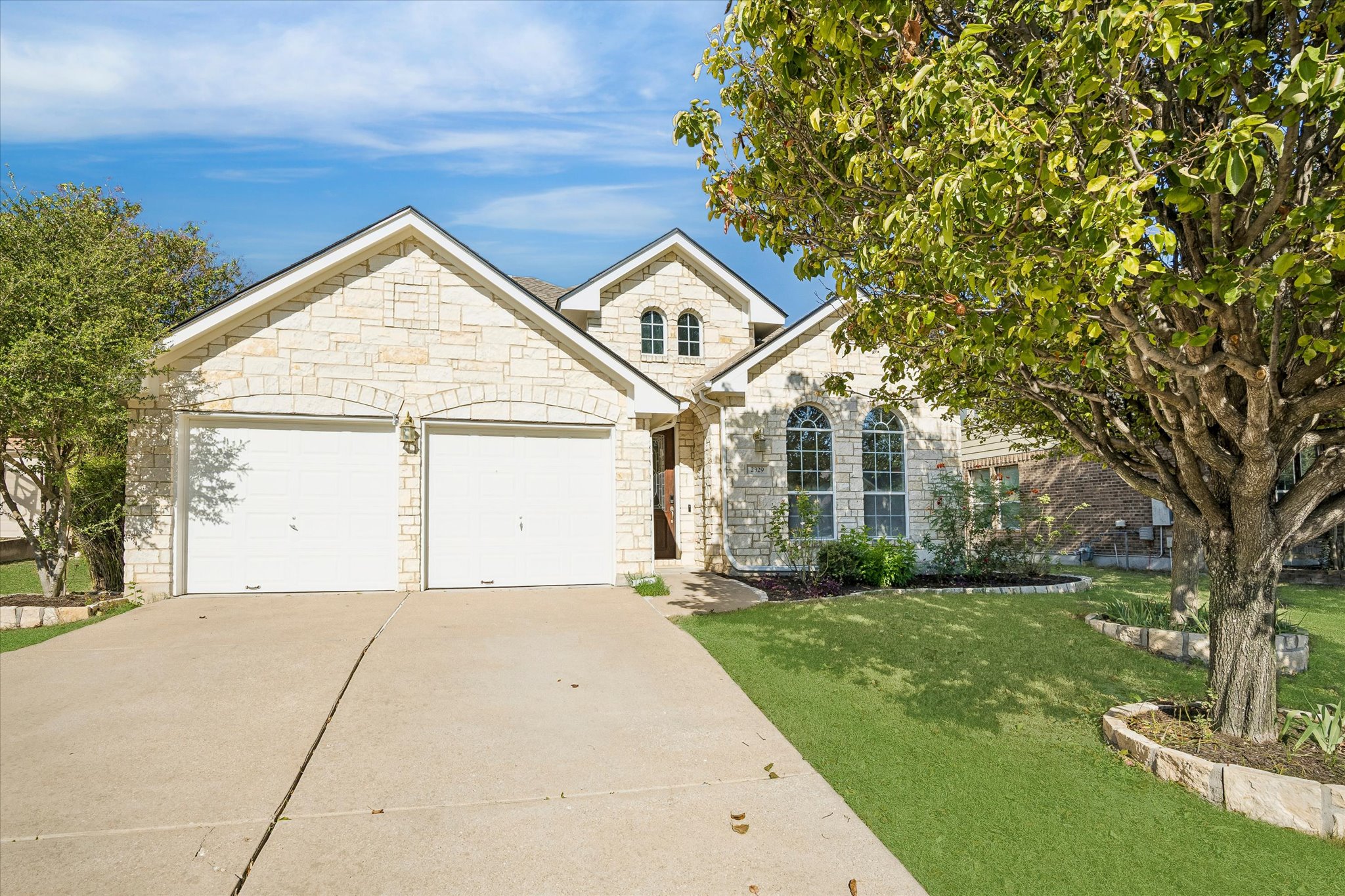 2329 Village View Loop — photo