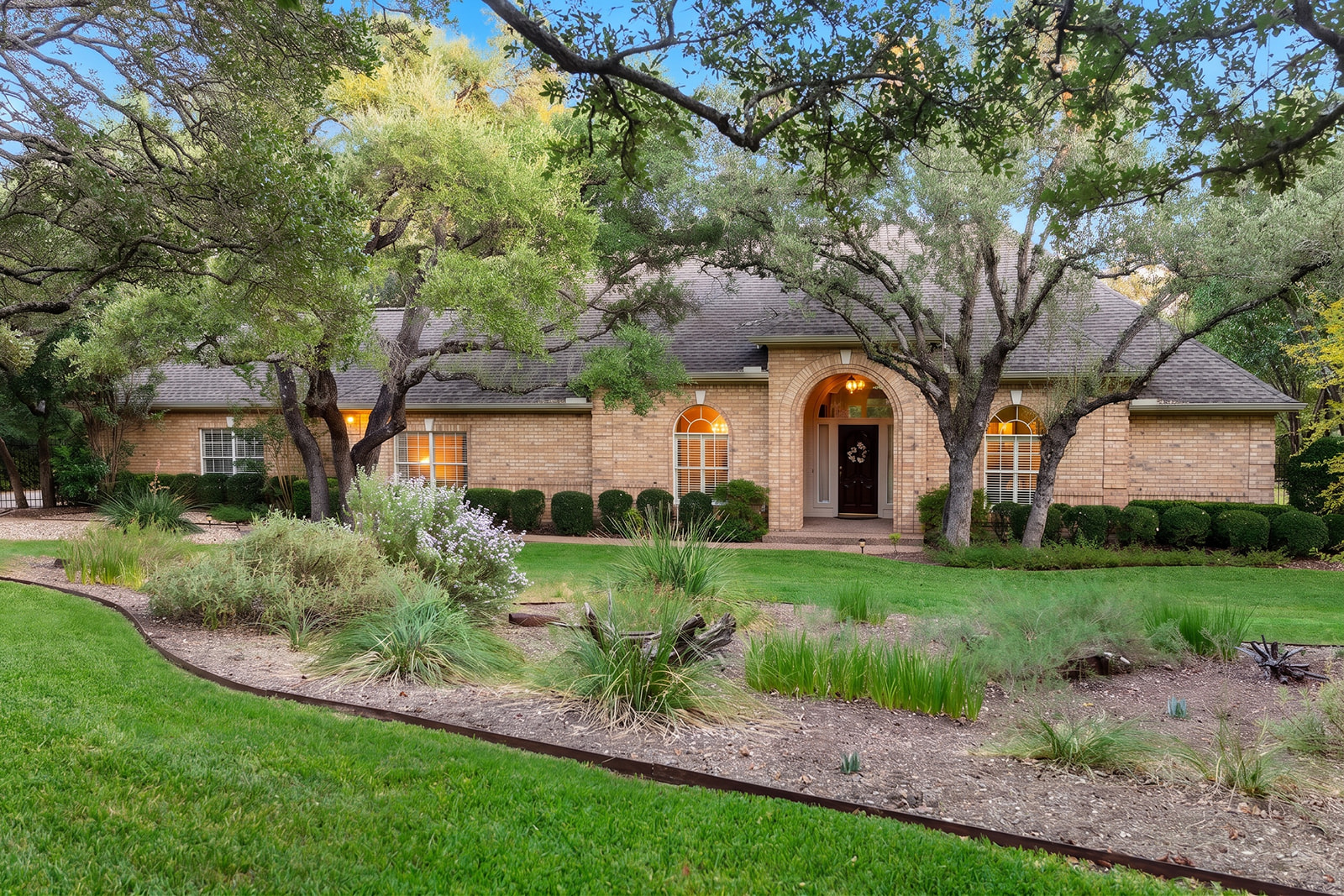 8807 Smoketree CV — photo
