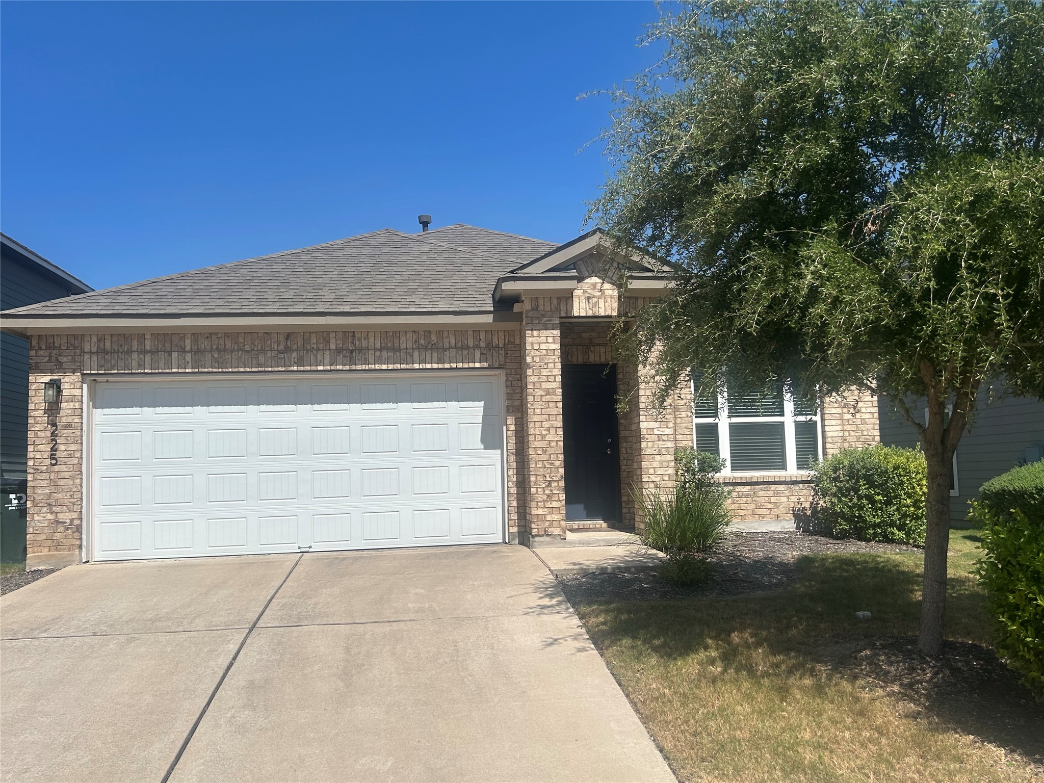 225 San Gabriel River Rd — photo
