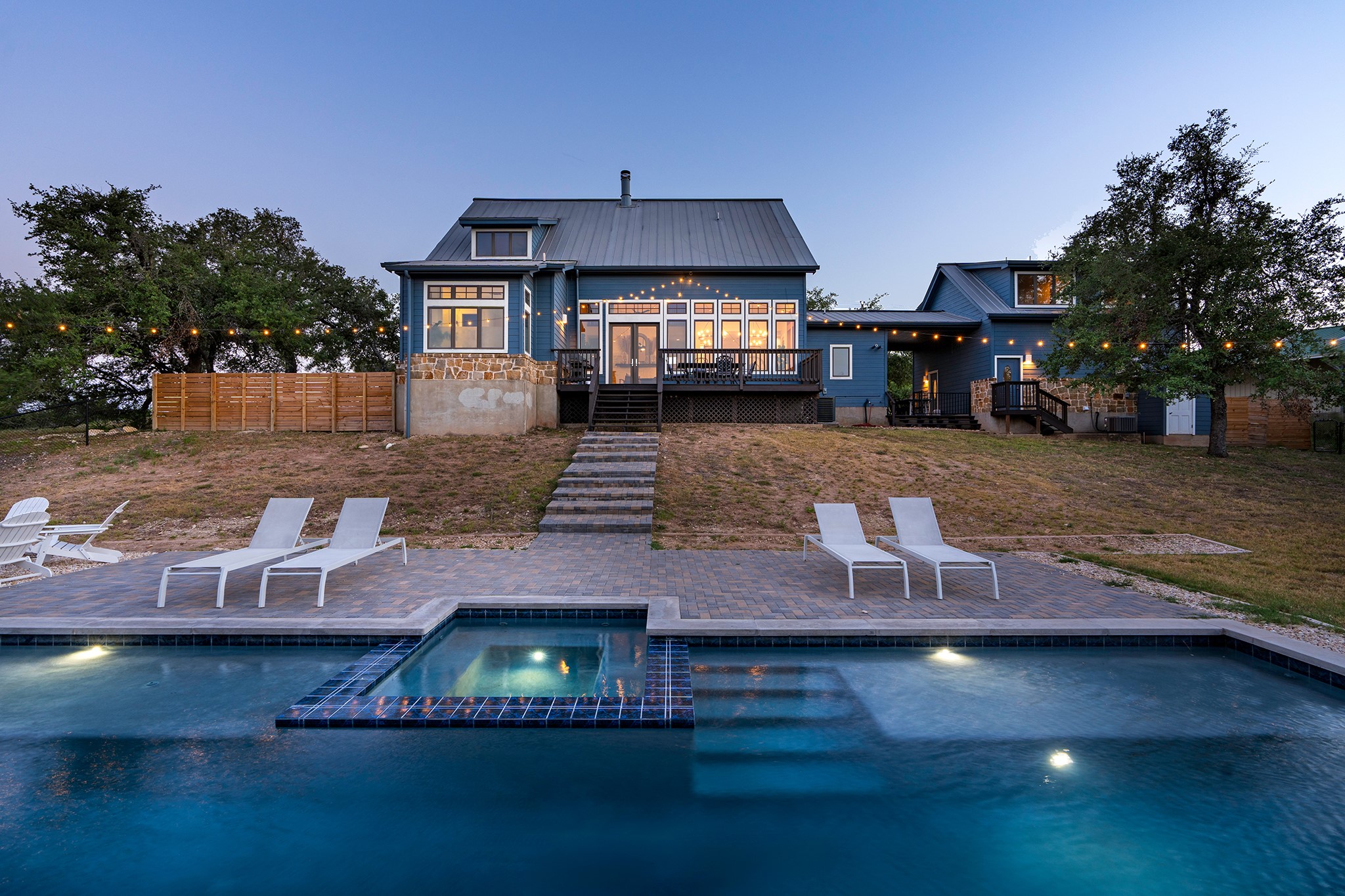 10512 Lake Park Dr — photo