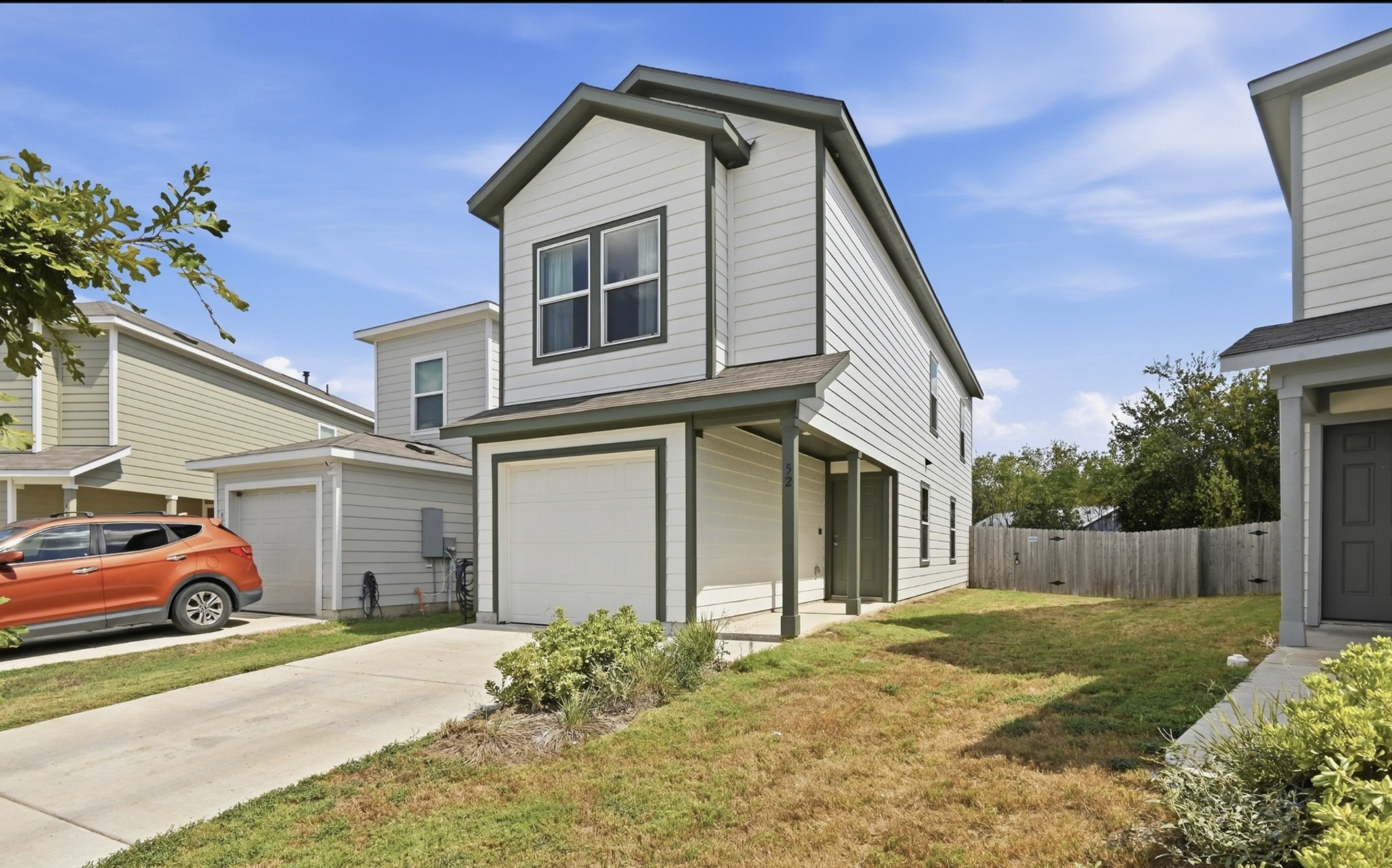 52 Trinity Circle, Lockhart, TX 78644 — photo 2