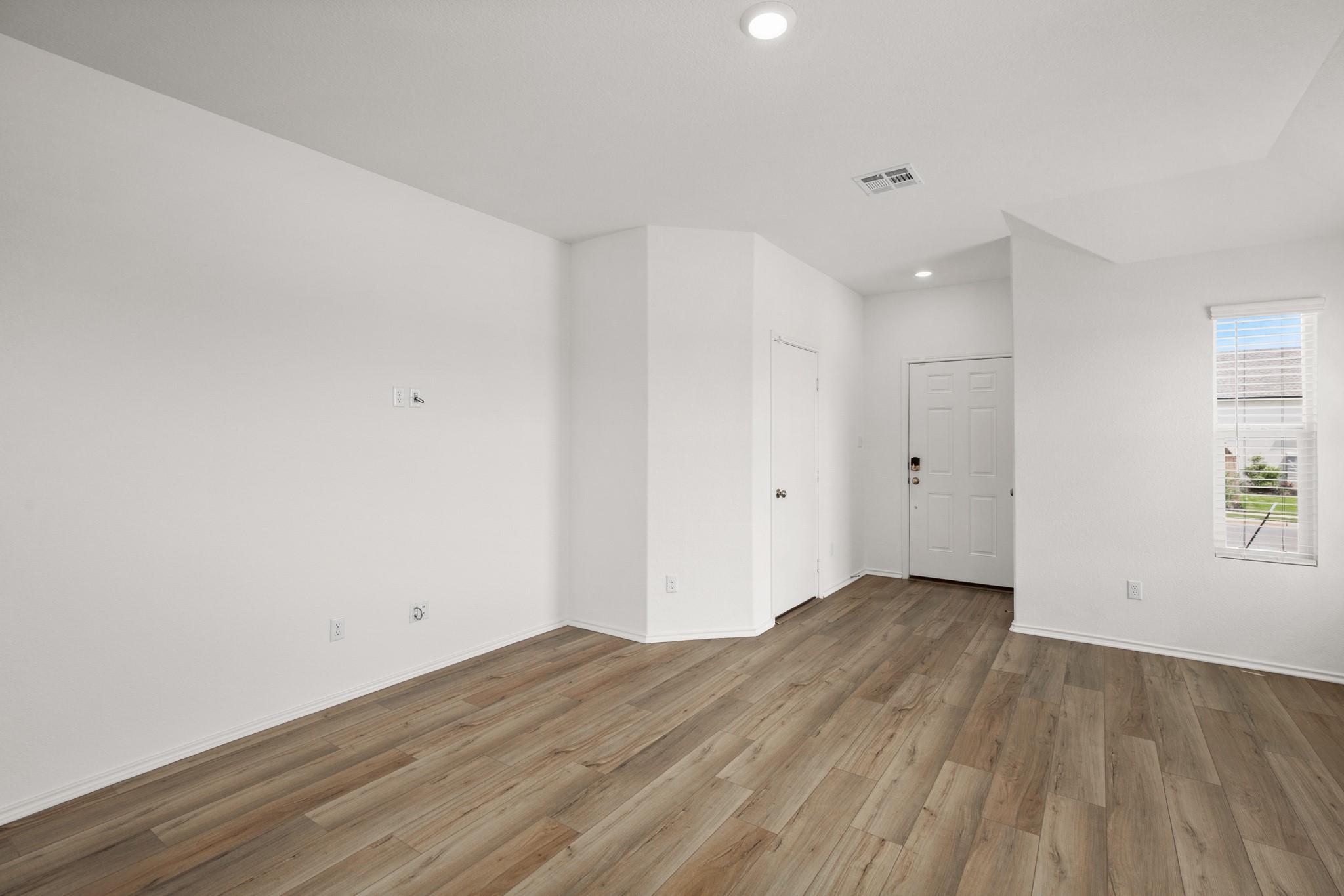 103 Brushy Creek Dr — photo