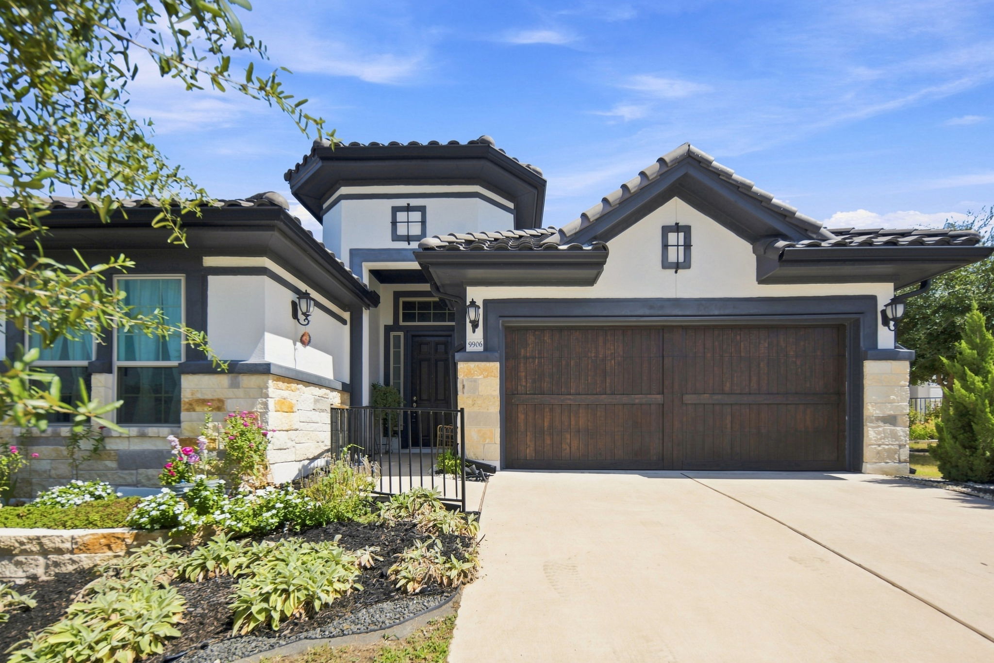 9906 Bayshore Bnd — photo