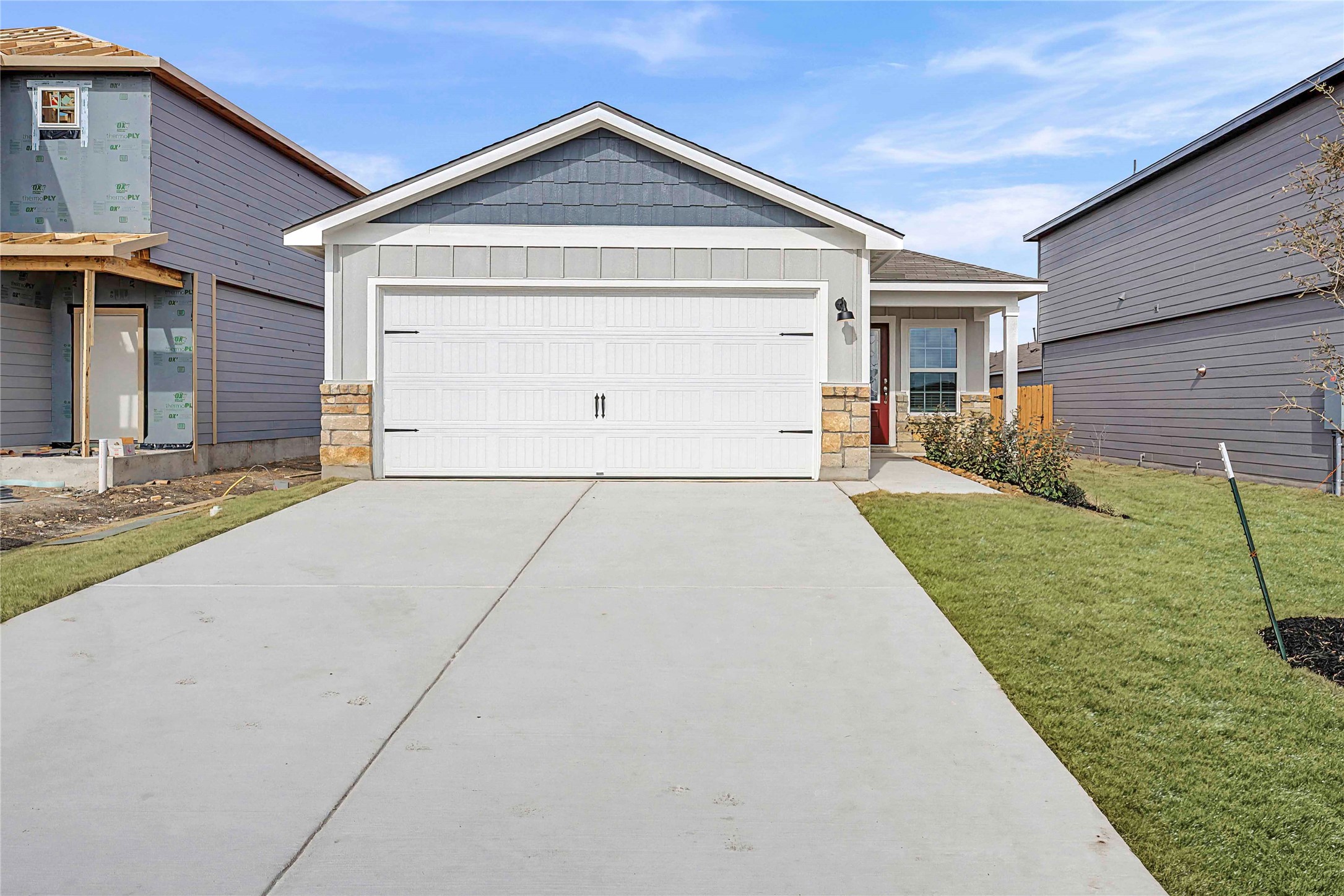 202 Myrtle Oak Dr — photo