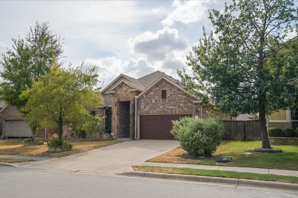 2734 San Milan Pass — photo