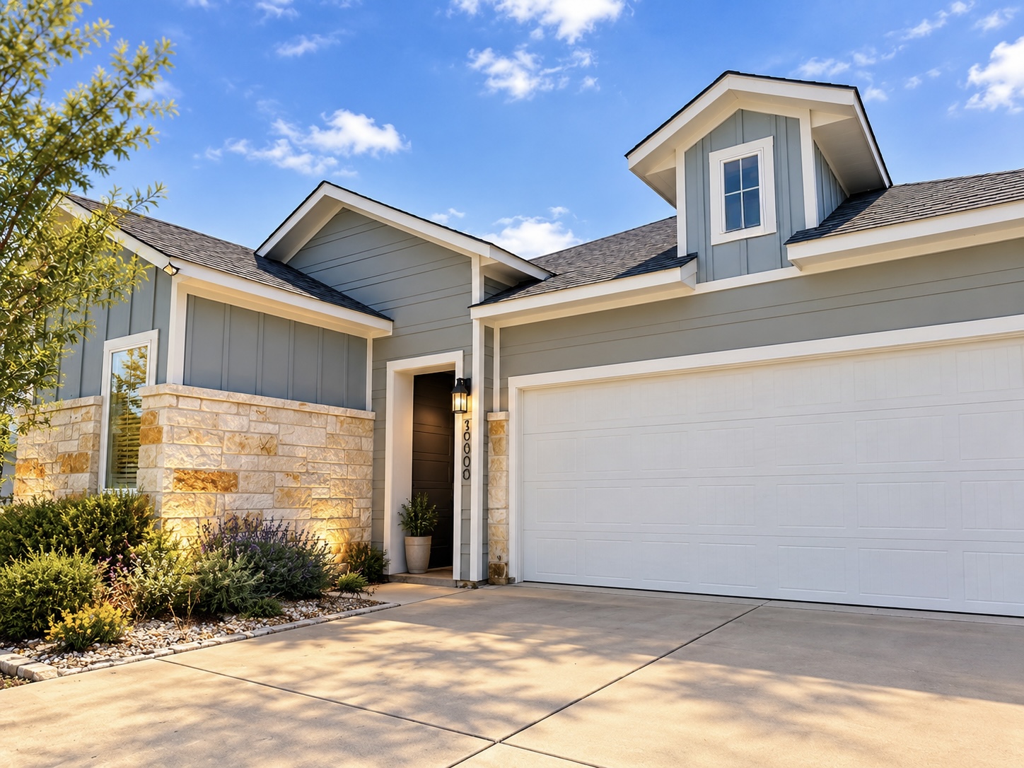 10900 American Mustang Loop — photo