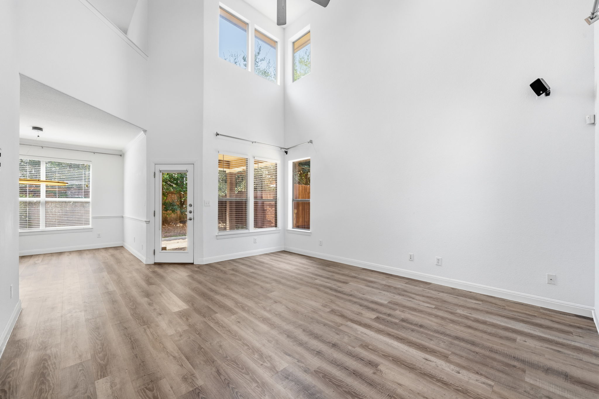 6708 Menchaca Road #4, Austin, TX 78745 — photo 2