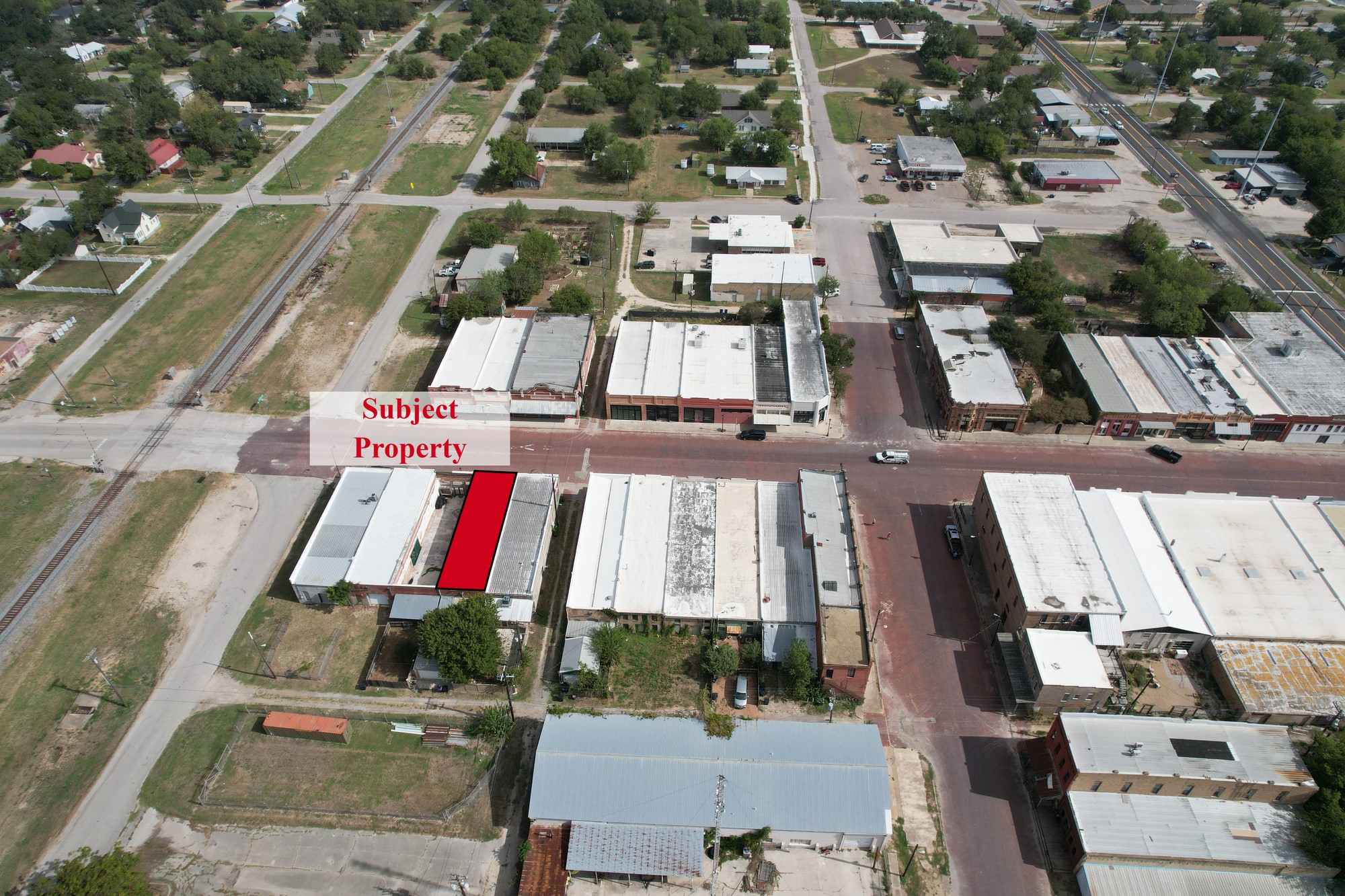 117 E Clark Street, Bartlett, TX 76511 — photo 2