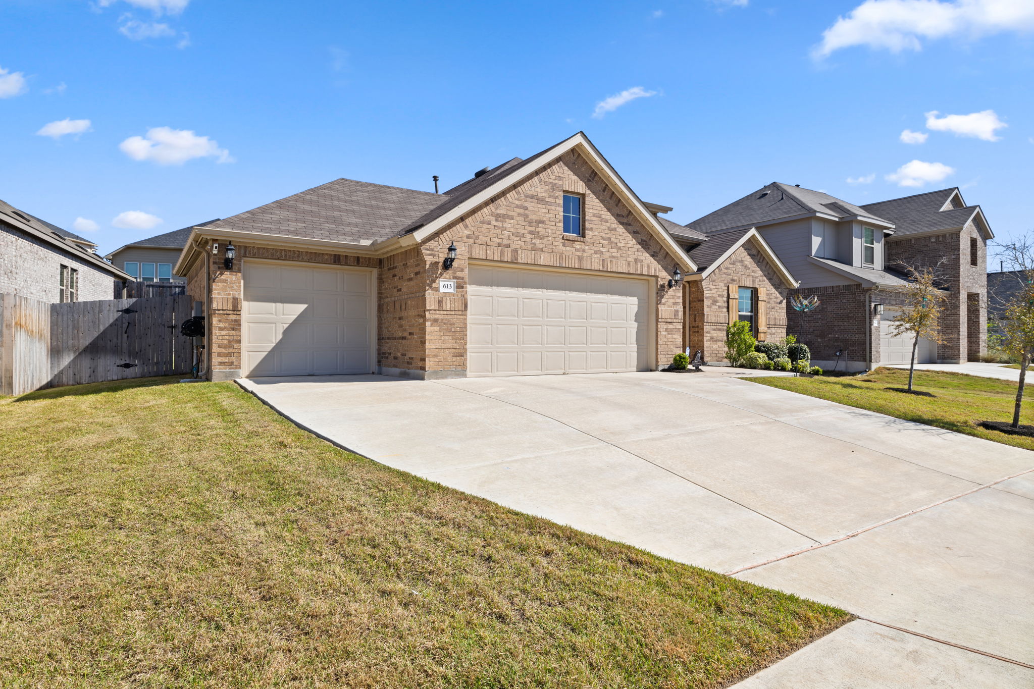 613 Sugar Cane Rd — photo
