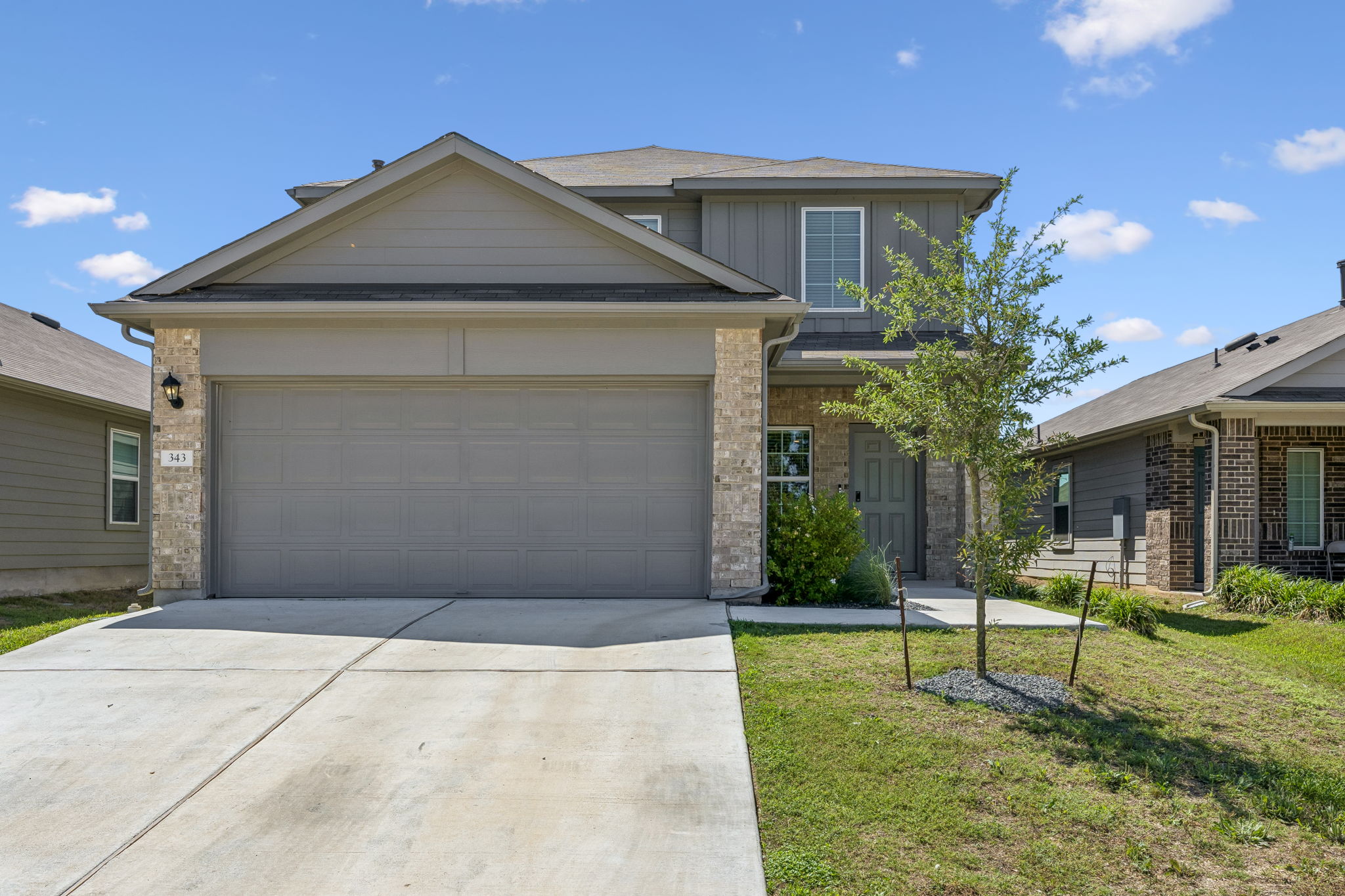 343 Sickle Loop — photo