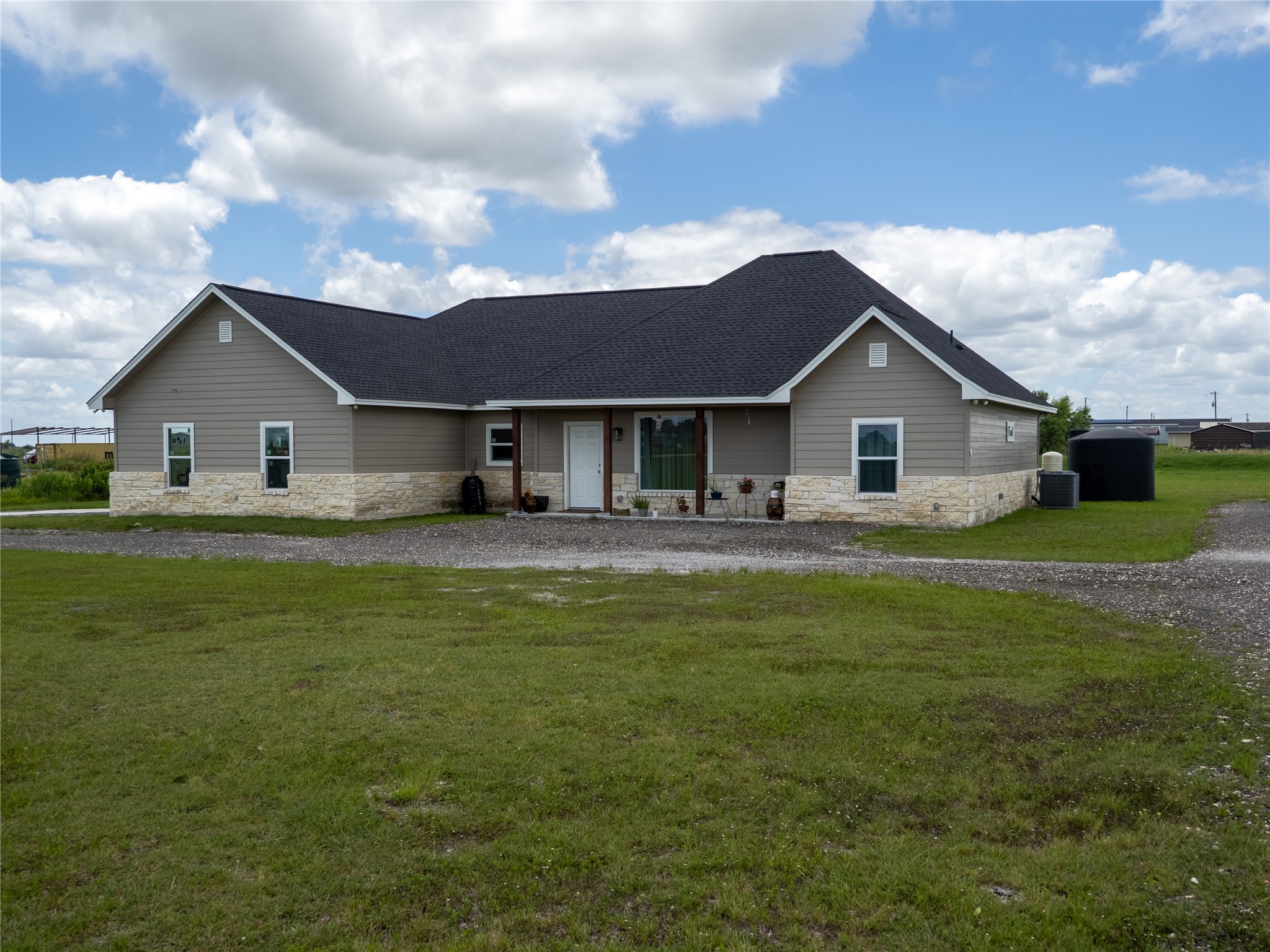 140 Daniel Drive, Bertram, TX 78605 — photo 3