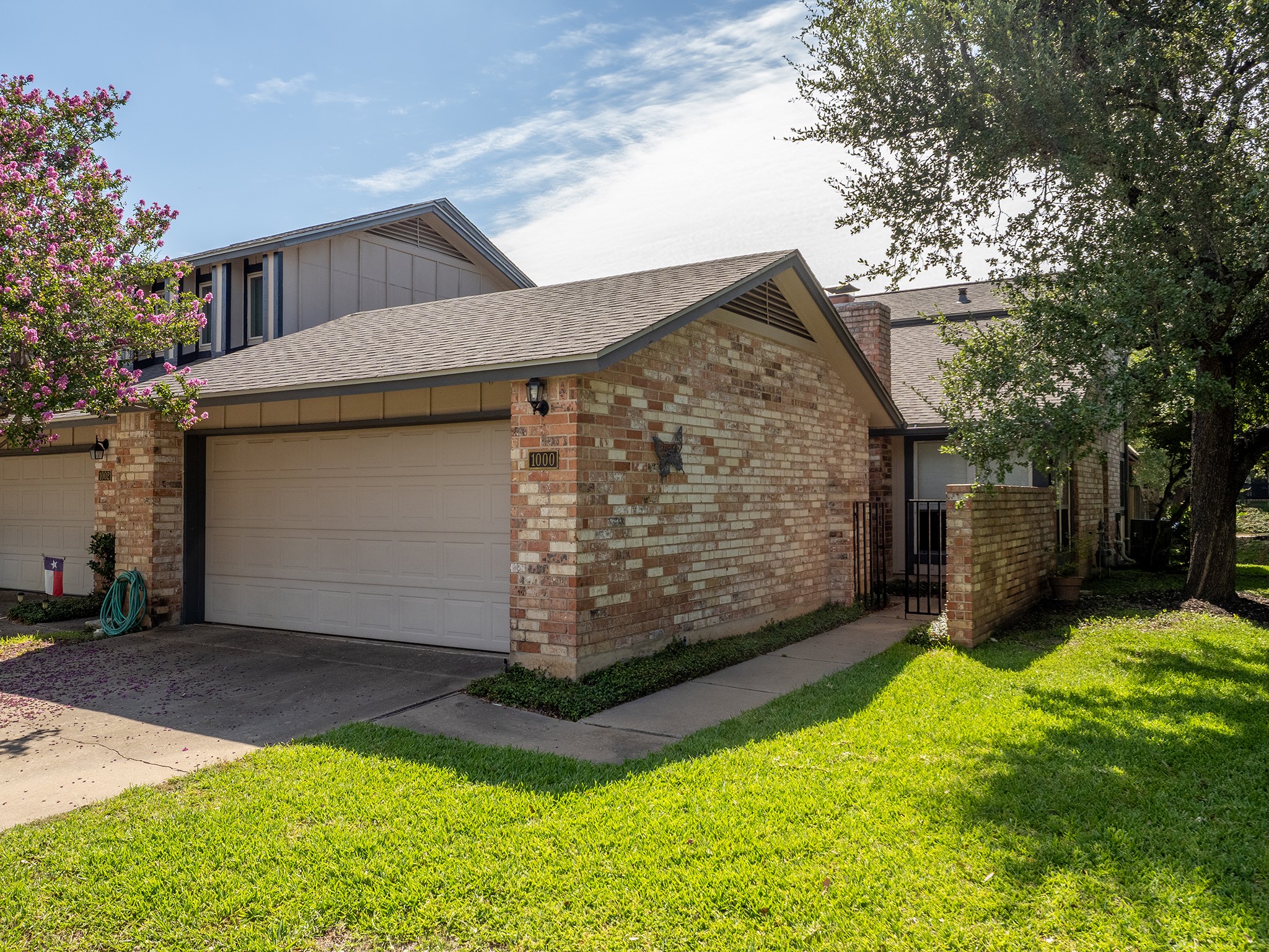 1000 Verbena Dr 1357R — photo