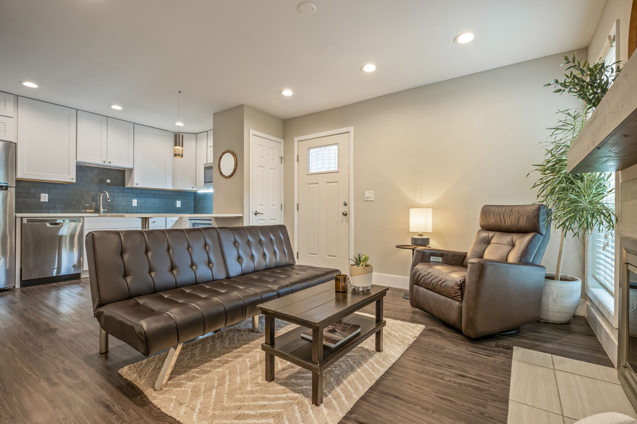 935 La Posada Dr 148 — photo