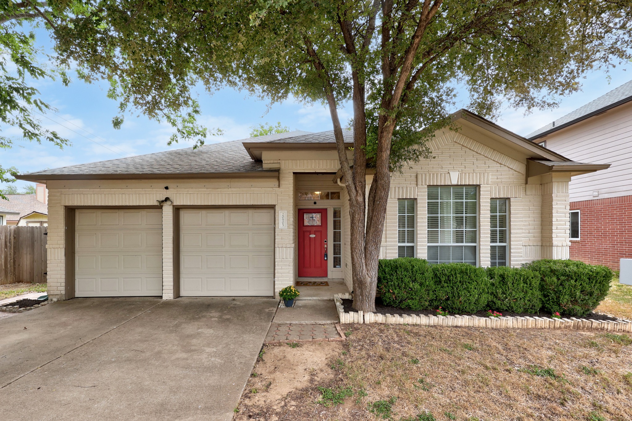 20905 Derby Day Ave — photo