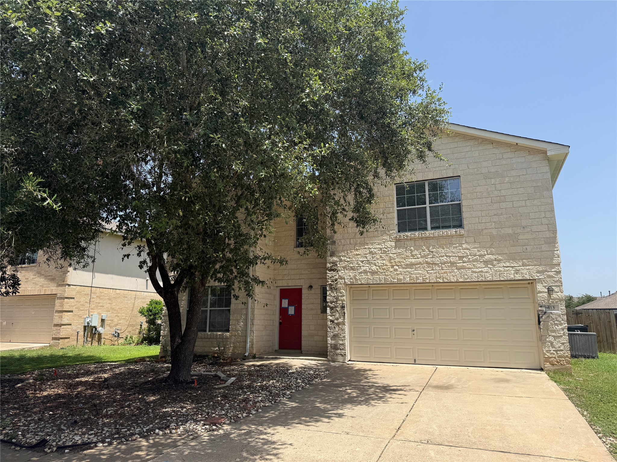 113 Outfitter Dr — photo