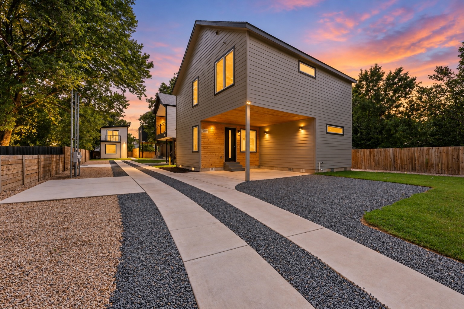 1704-1 Redd — photo