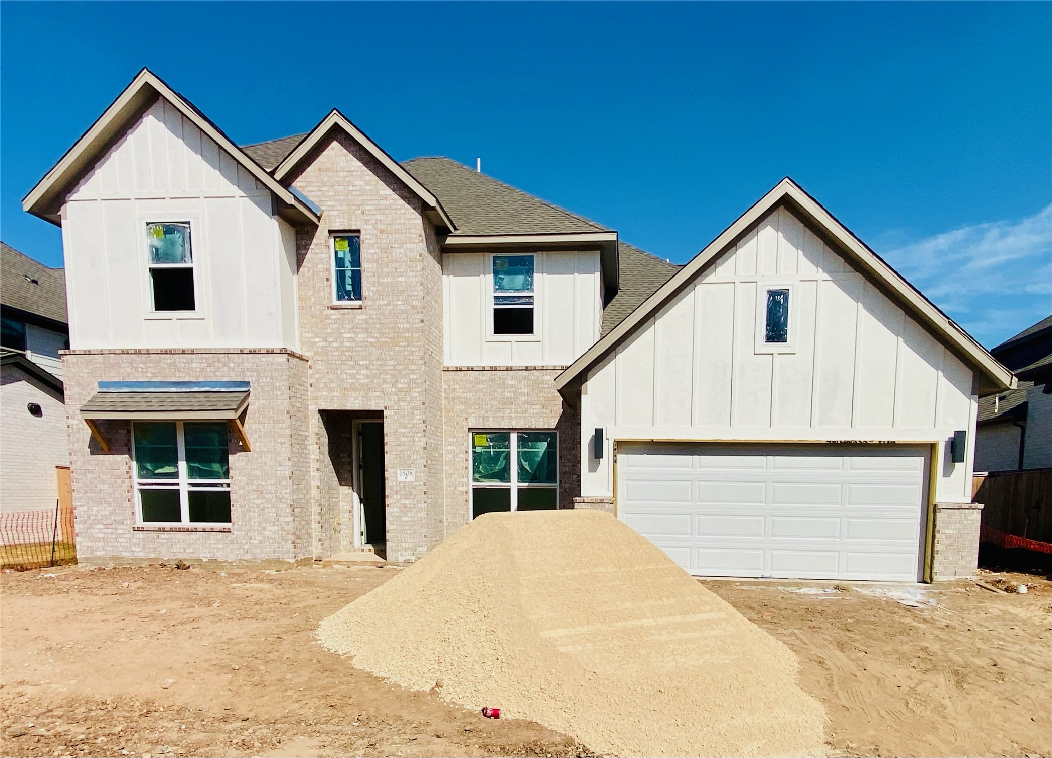 1421 Amanda Paige Dr — photo