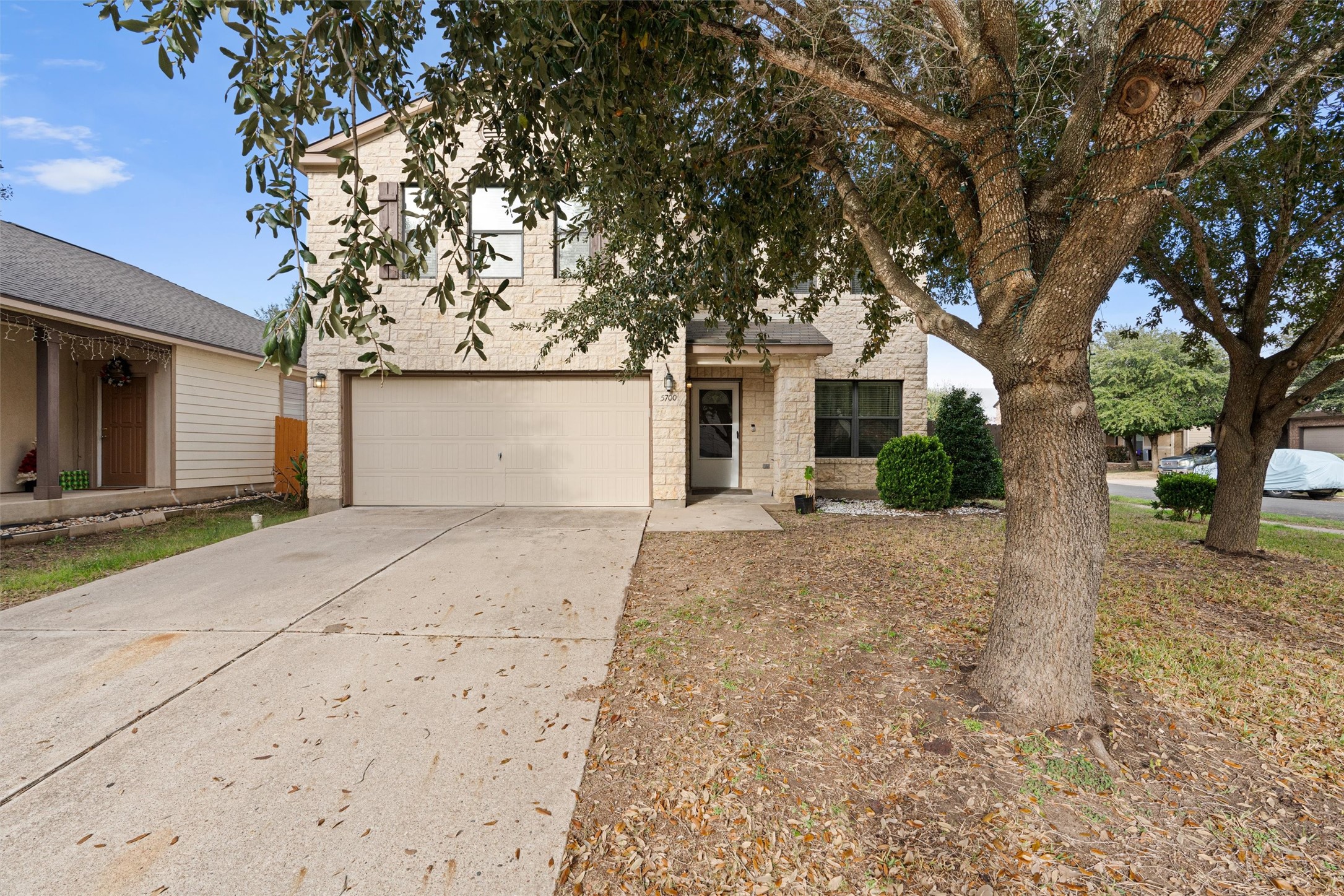 5700 Welsh Way — photo