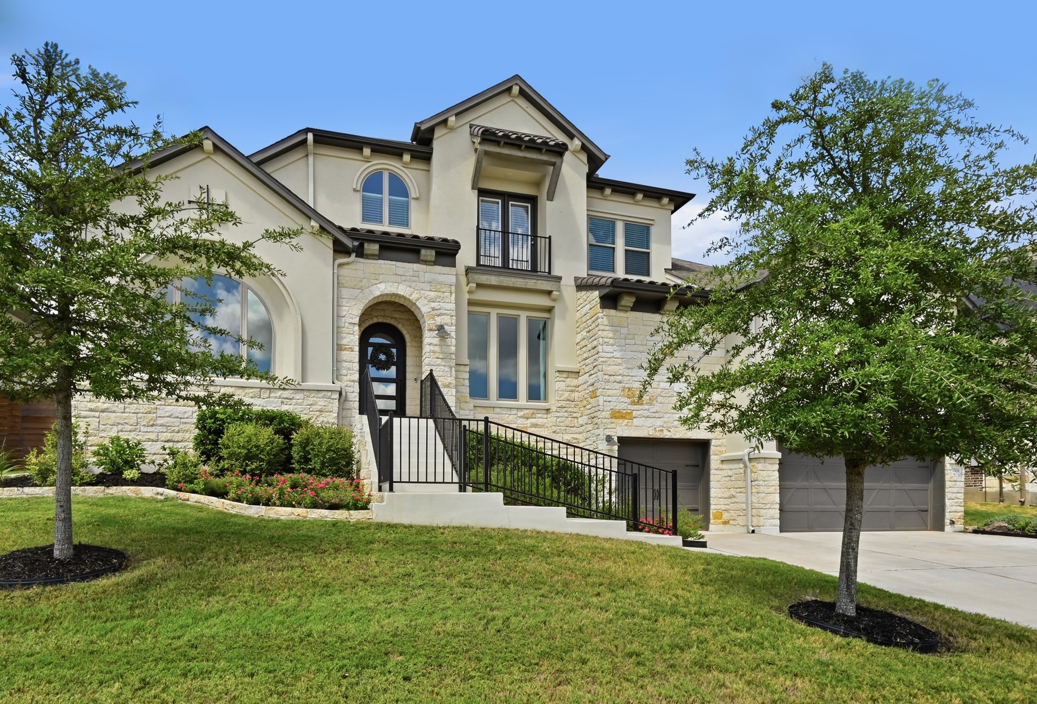 7508 Colibri Dr — photo