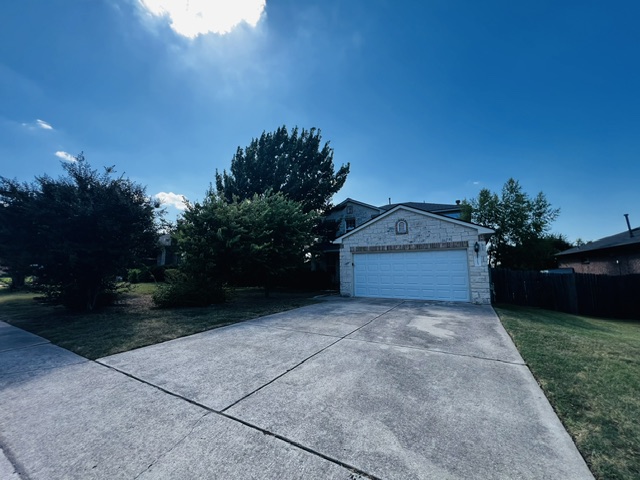 1113 Middle Brook Dr — photo