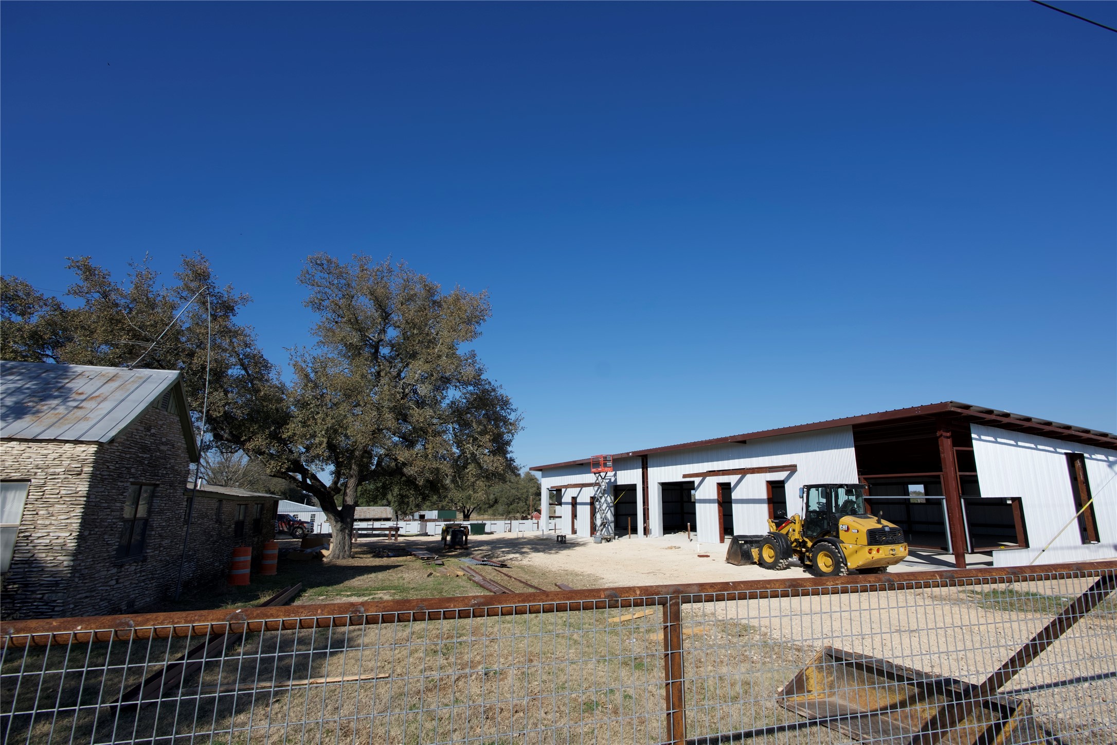4272 FM 2484 #Bldg 2 a-D — photo
