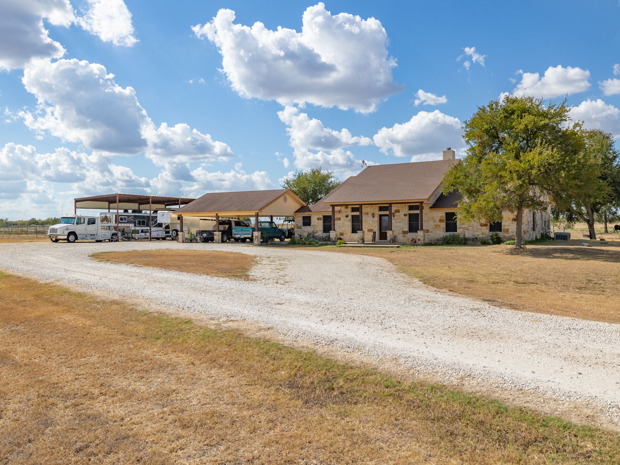 1801 County Road 470 — photo