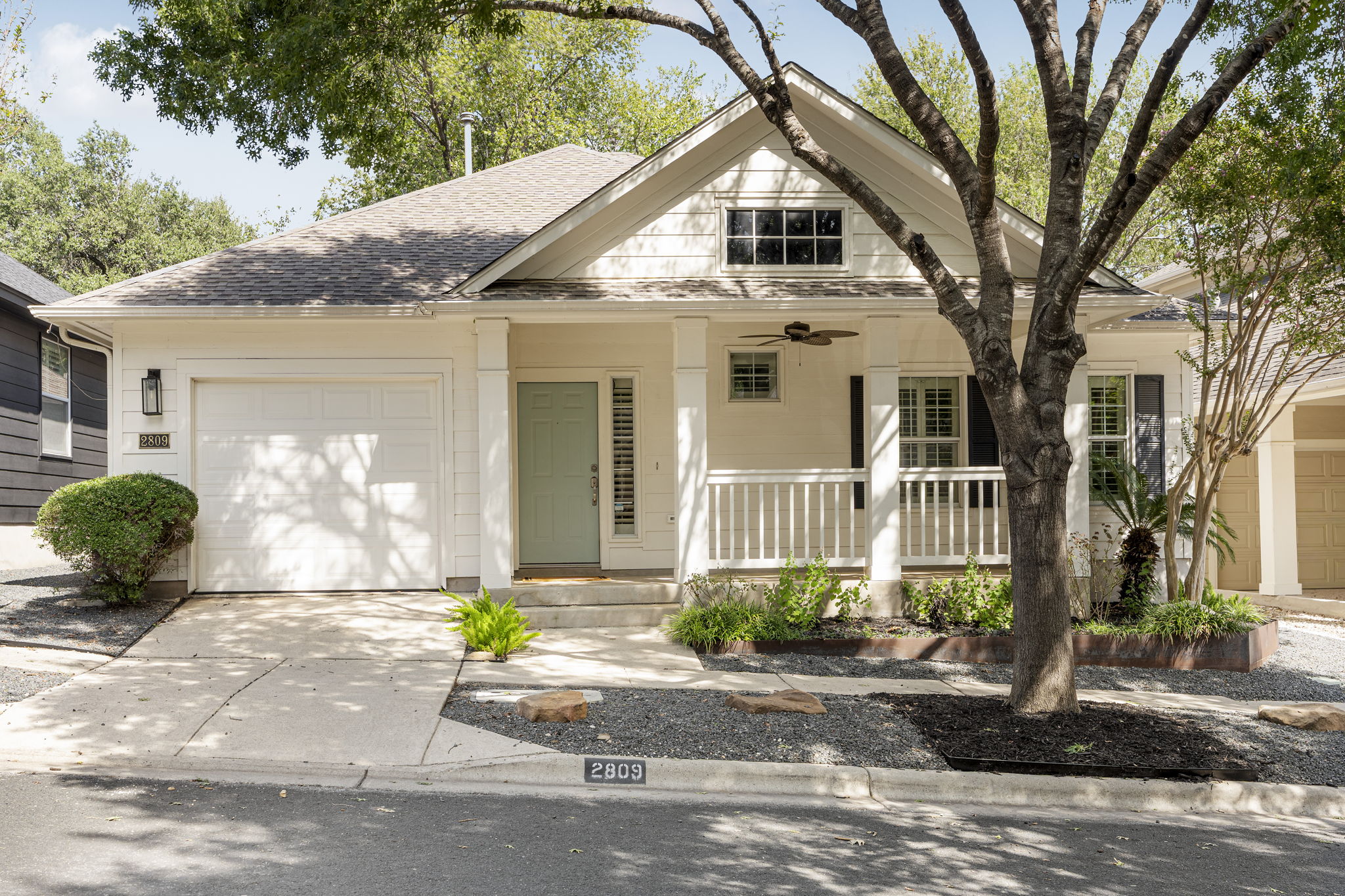 2809 Kinney Oaks Ct — photo