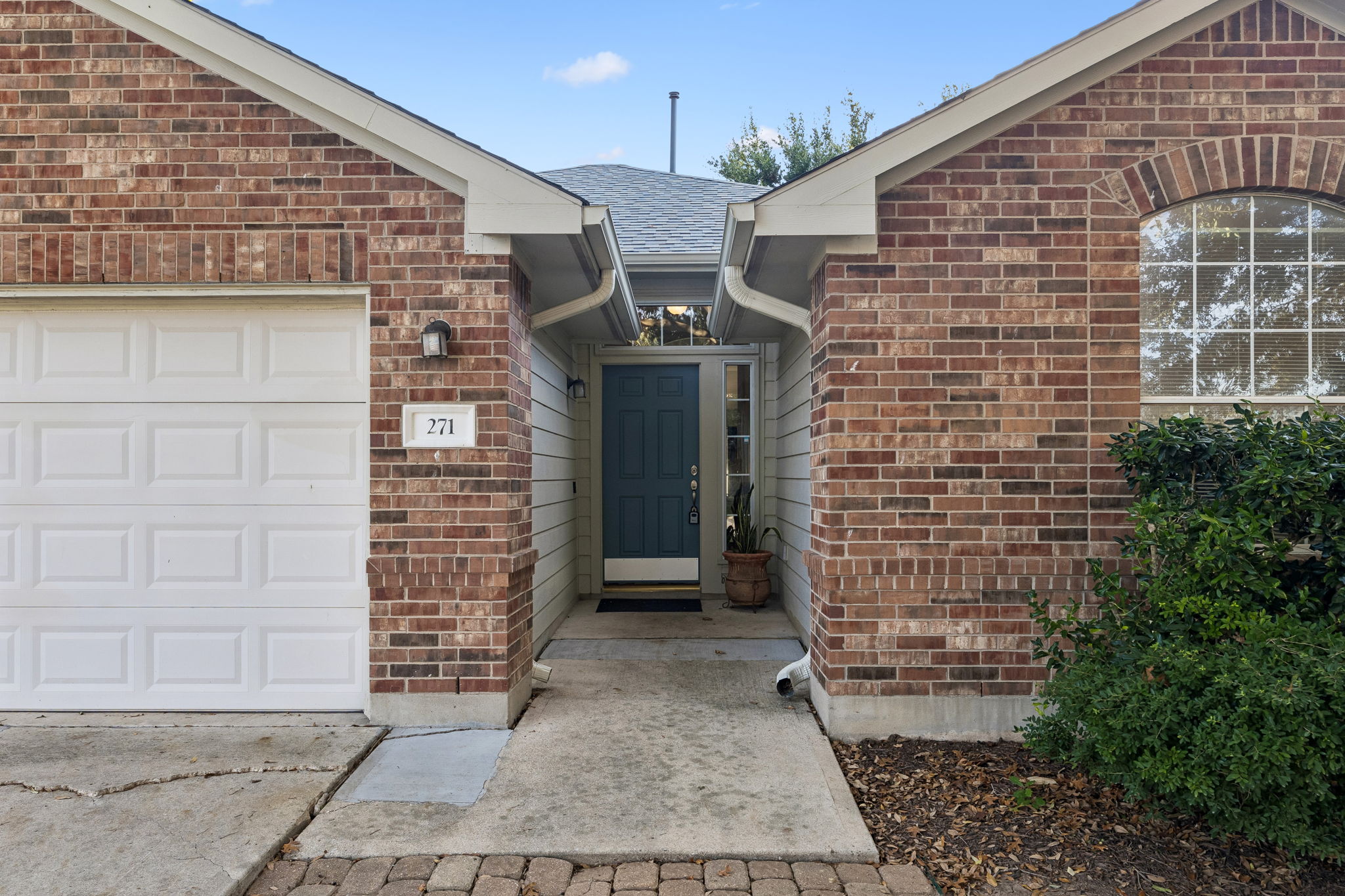 271 Bluestem Street, Kyle, TX 78640 — photo 3