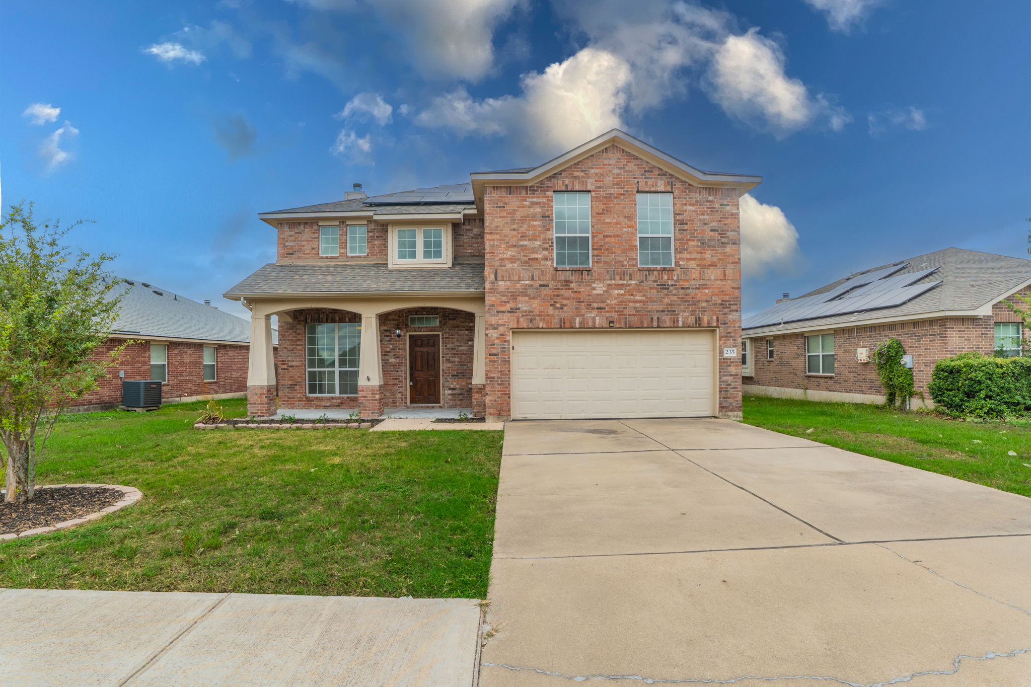 235 Kerley Dr — photo