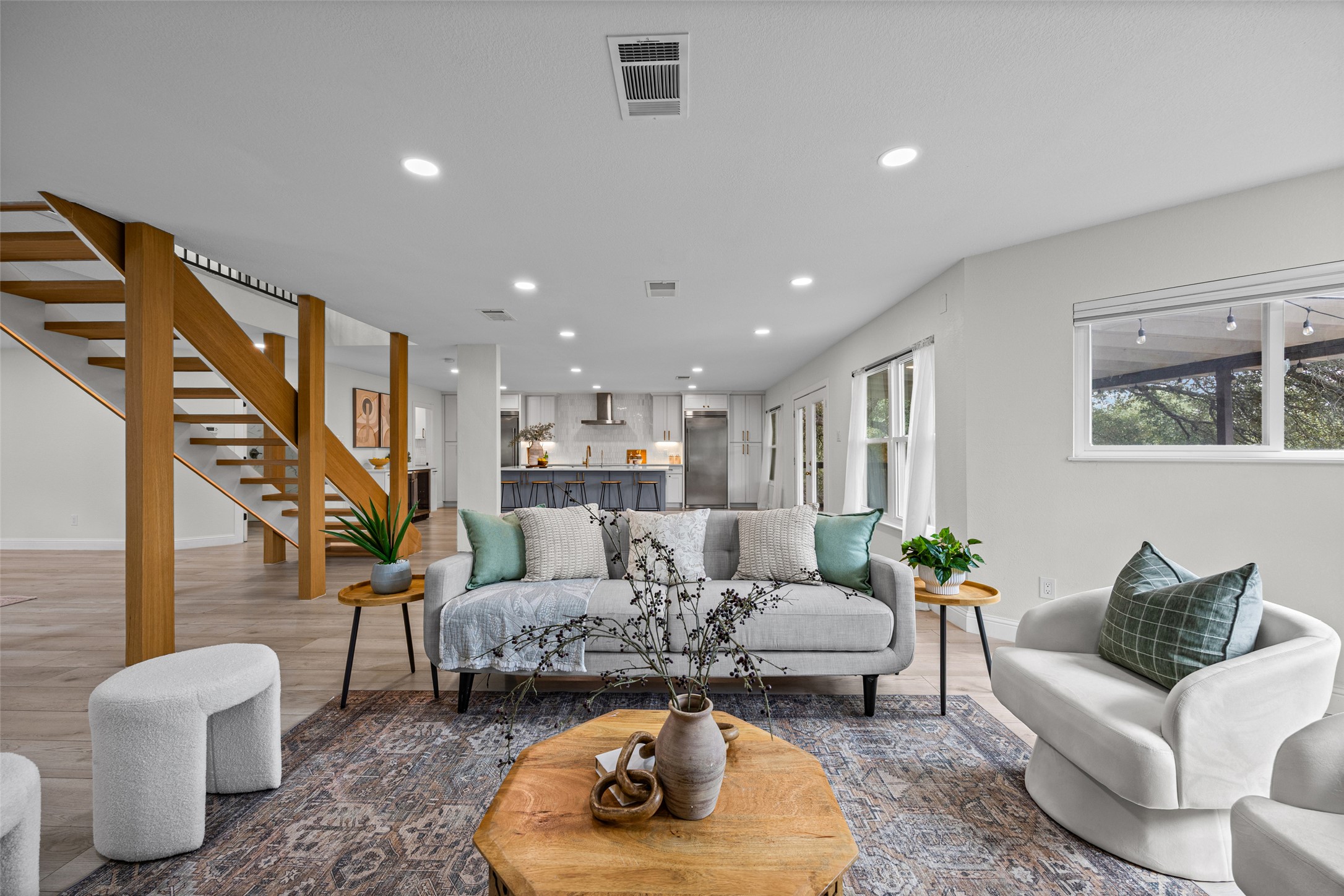 8309 Pompano CV — photo