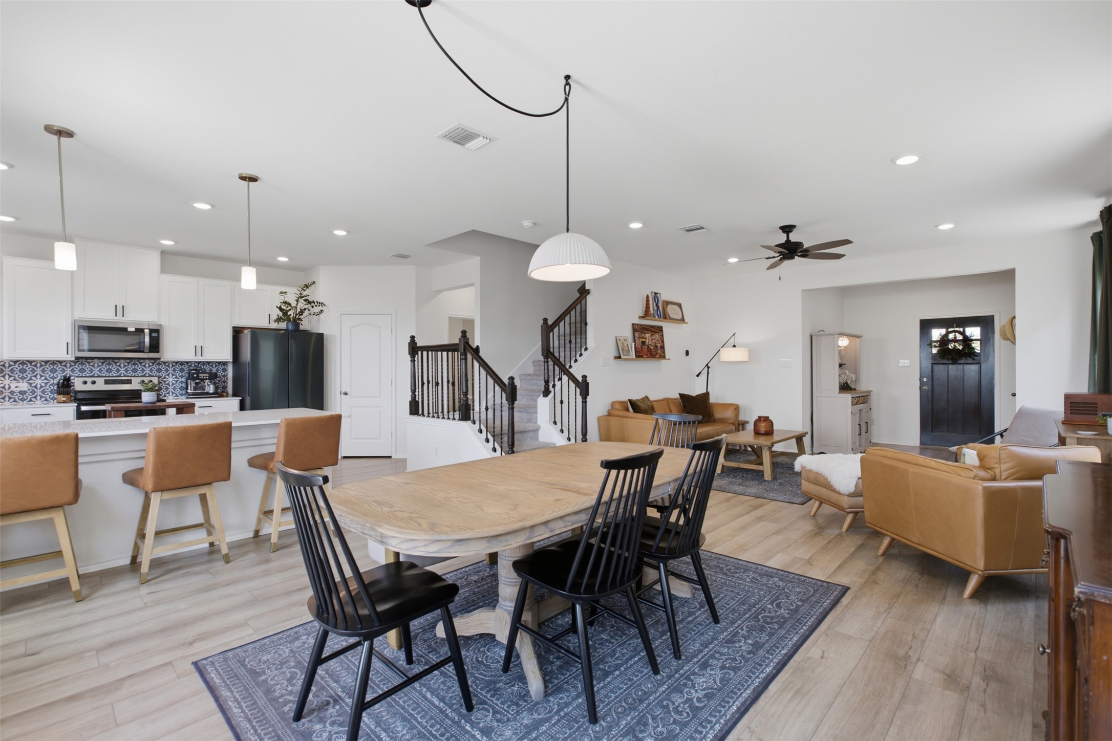 110 Sweet Autumn Dr — photo