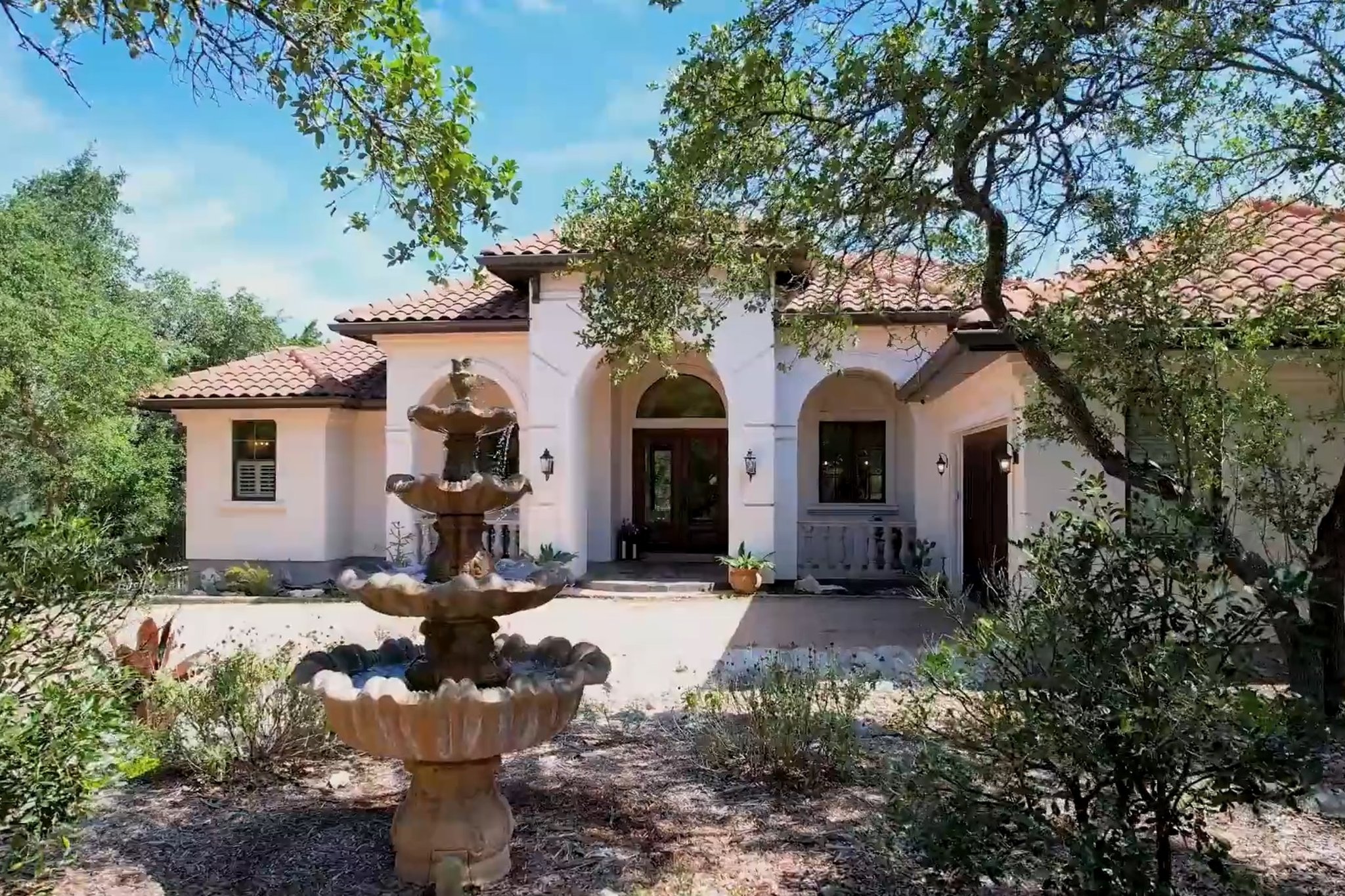 817 Woodcreek Ranch Rd — photo