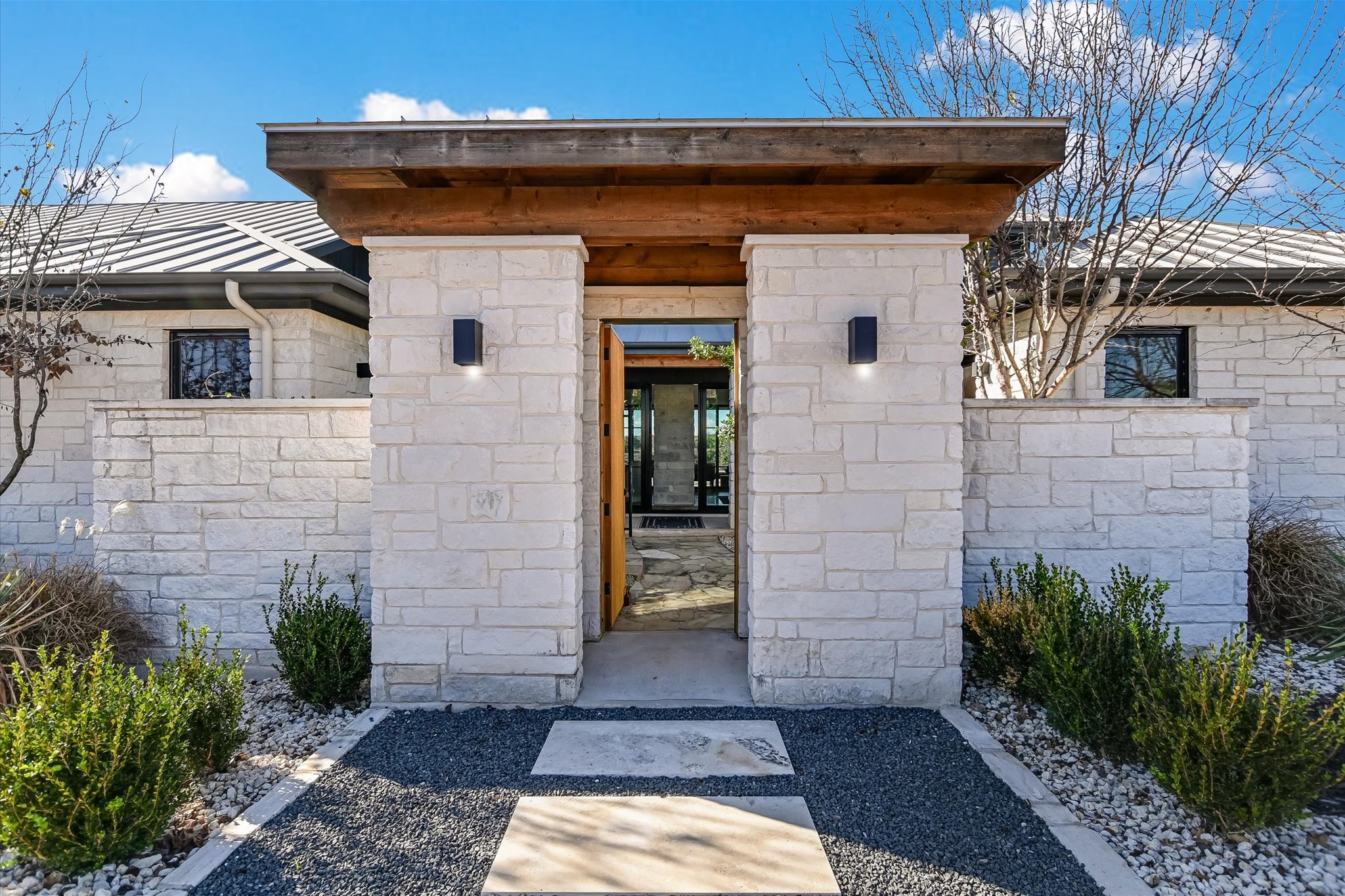 343 Pug Rippy Road, Dripping Springs, TX 78620 — photo 2