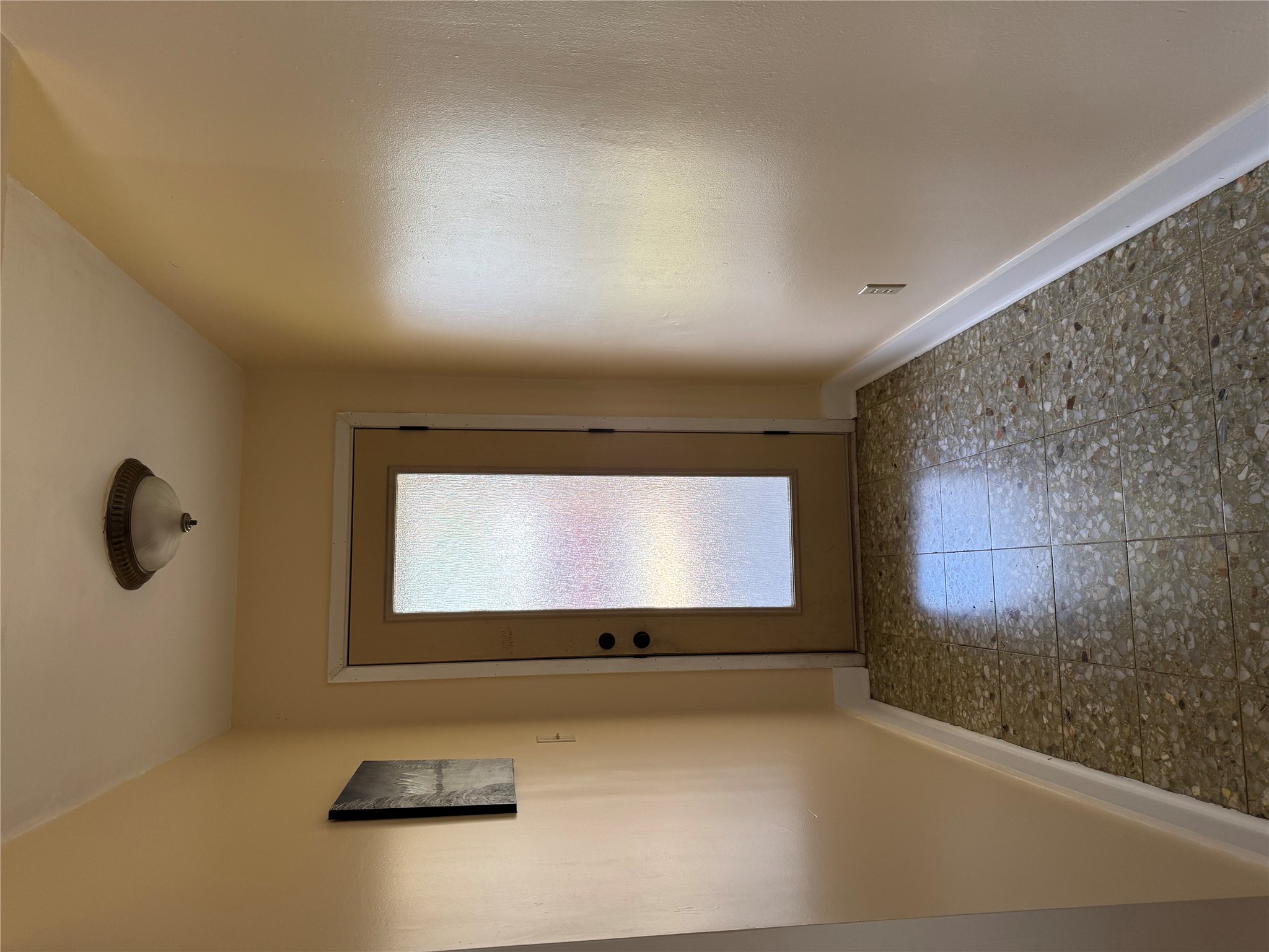 102 Skyloop Drive, Austin, TX 78745 — photo 2