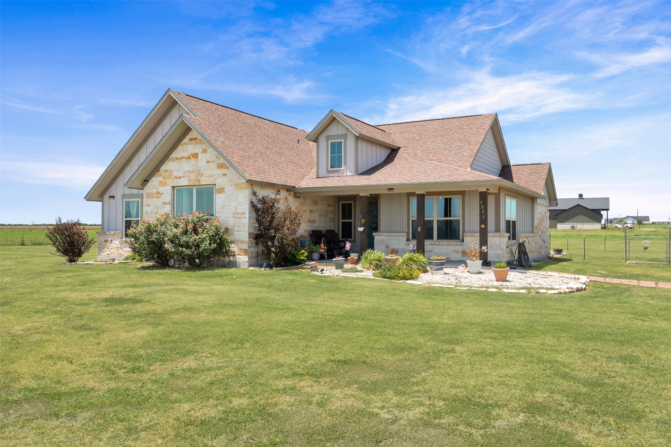 4846 County Road 327 — photo