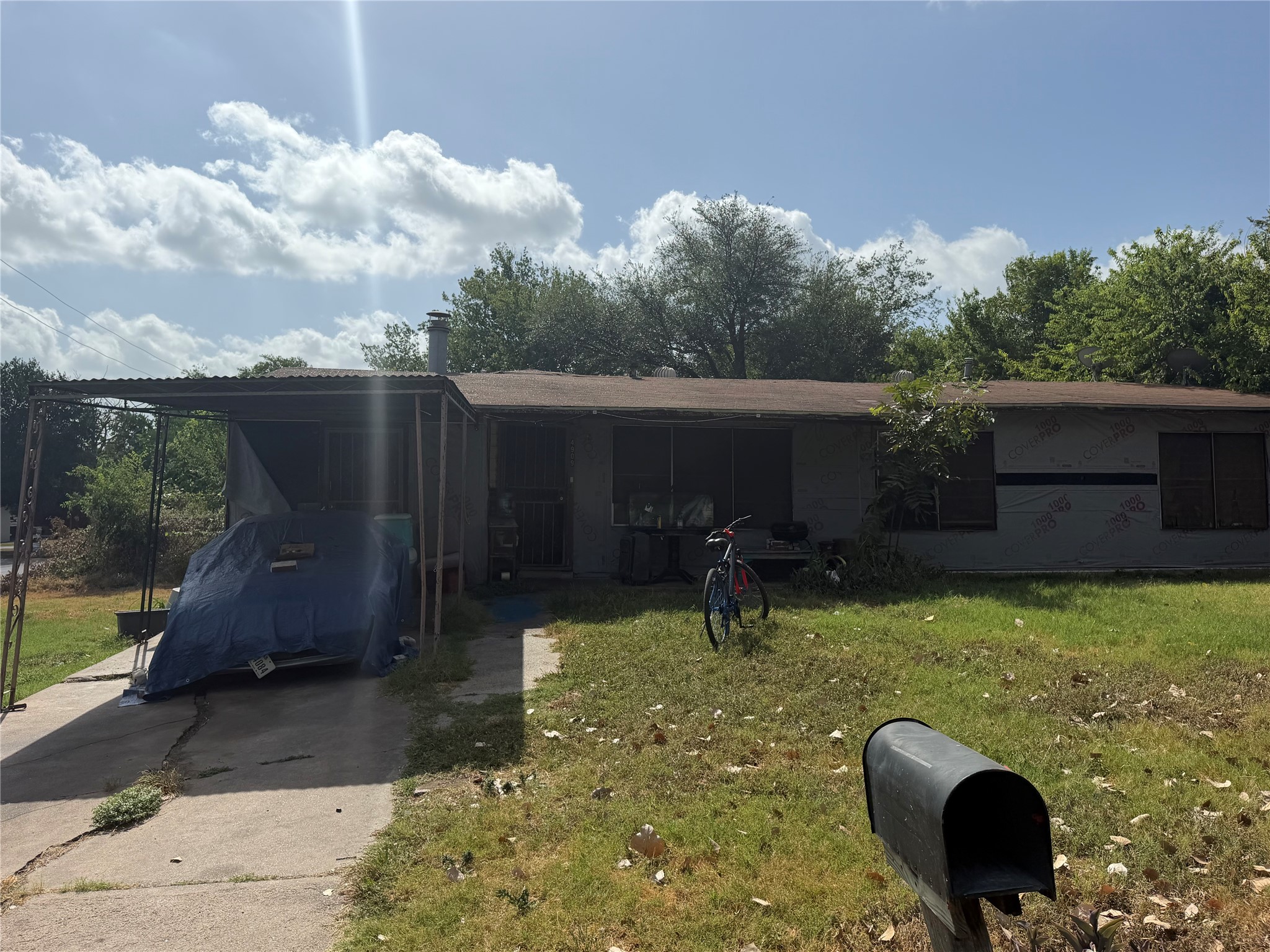 4909 Eastdale Dr — photo