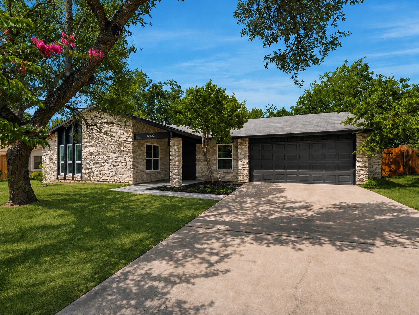 12332 Deerbrook Trl — photo