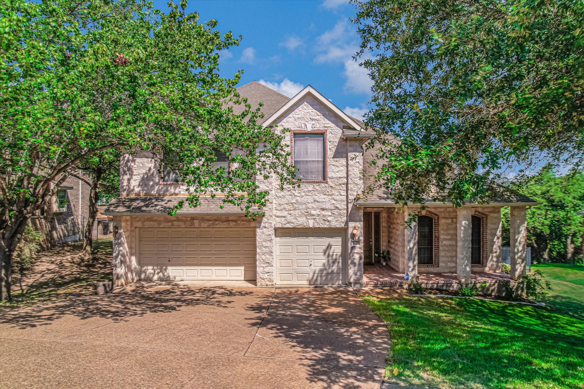 3908 Michael Neill Dr — photo